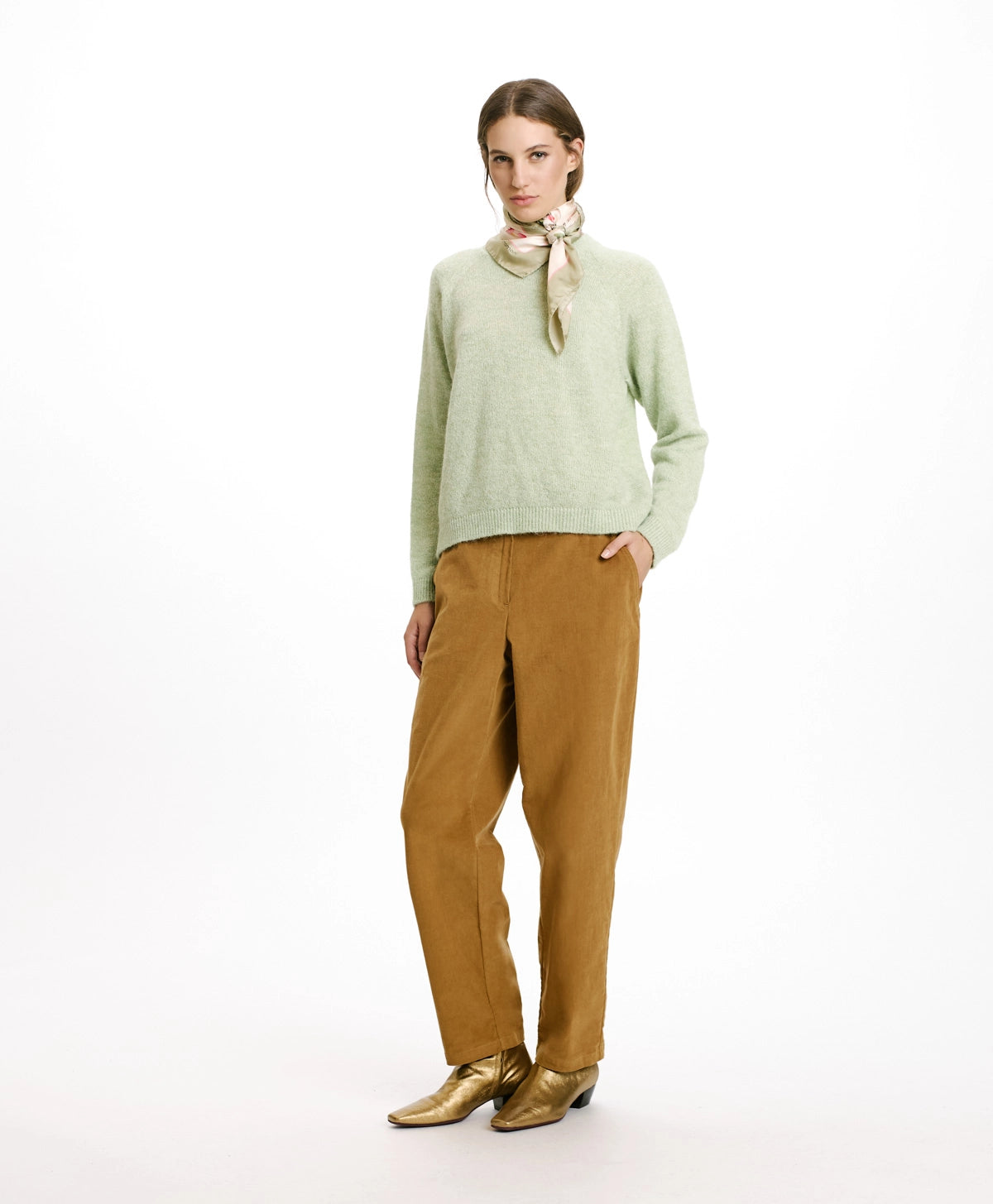 Yoko Stretch Pants - Almond by Momonì | 25 South Boutiques
