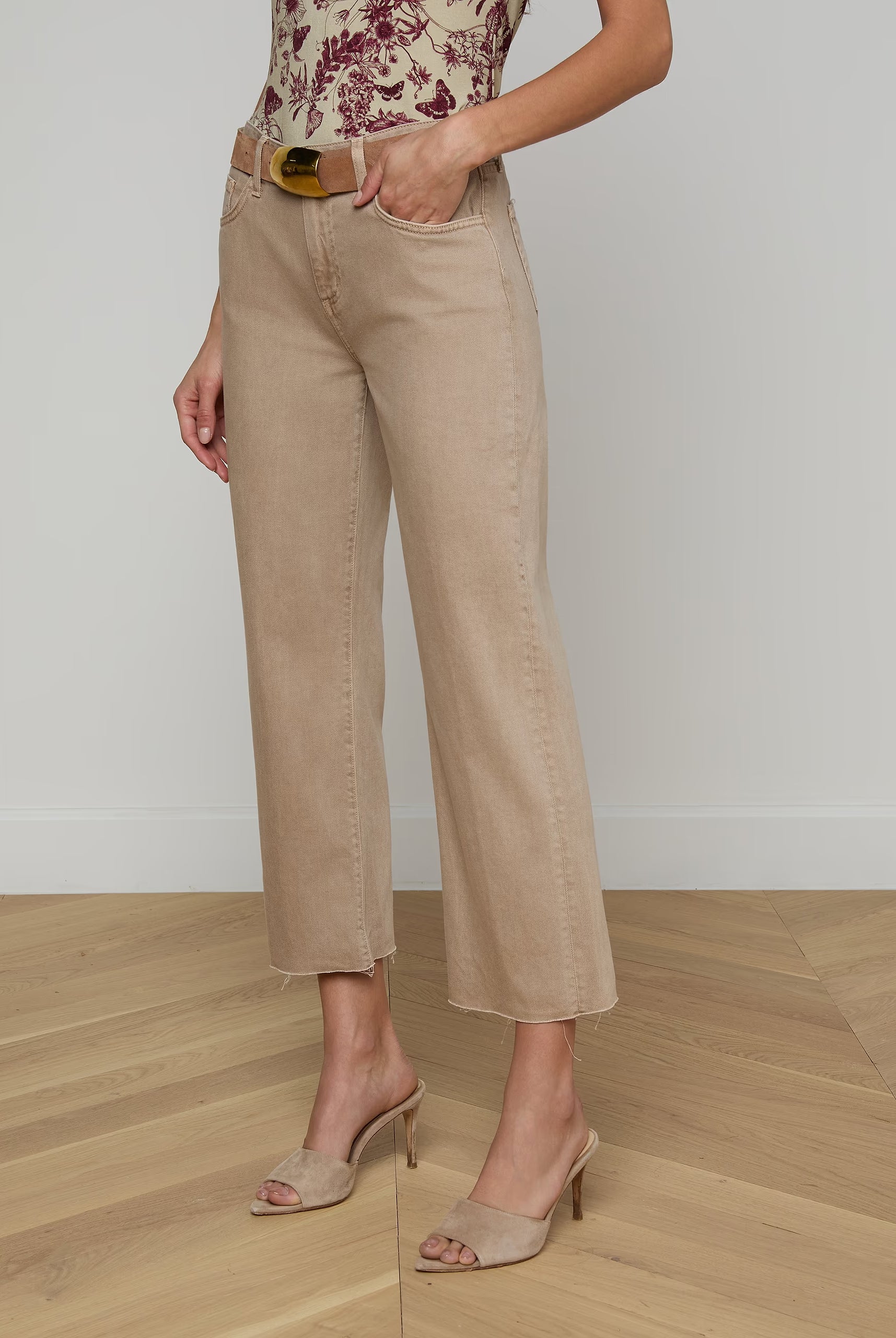 Wanda Cropped Wide Leg Jean - Biscuit by L'agence — view 3