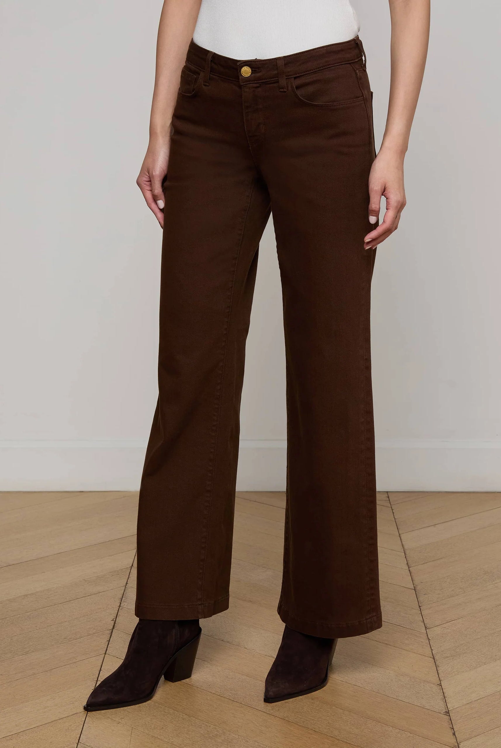 Joanne Low-Rise Wide-Leg Jean - Brown by L'agence — view 3