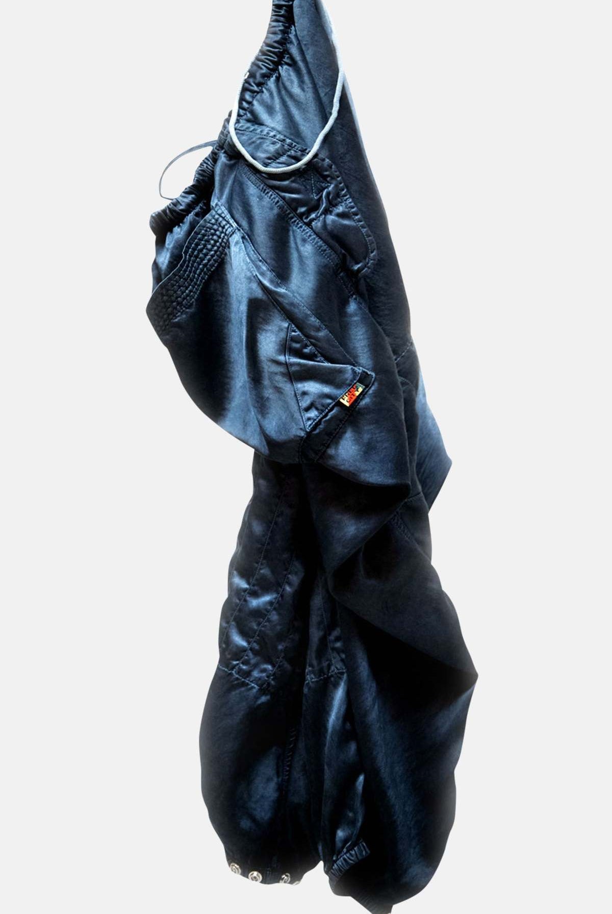 Flap Snap Satin Jumppant - Blueplant Glass by FreeCity — view 3