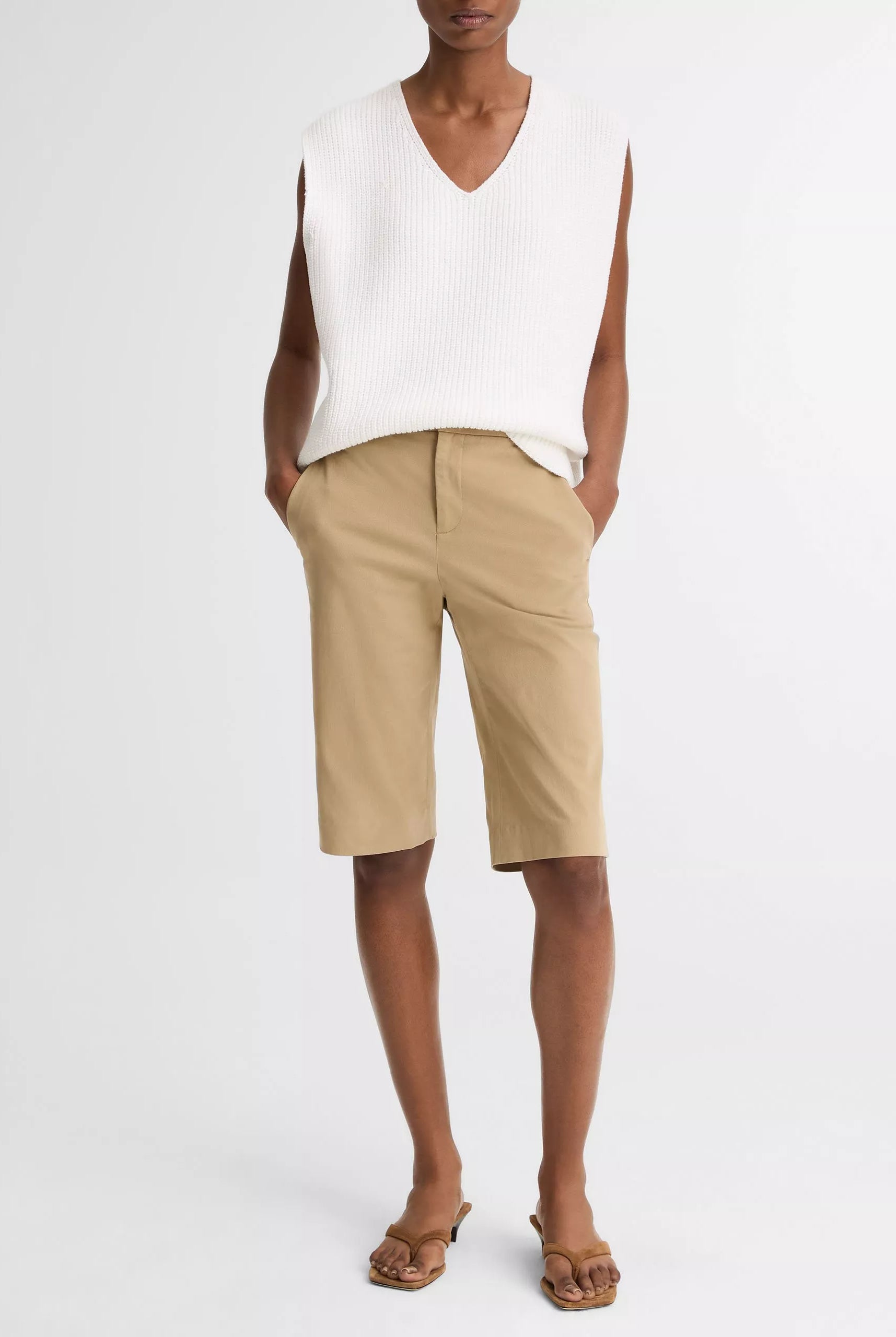 Avery Mid-Rise Italian Stretch-Cotton Short - Desert by Vince | 25 South Boutiques