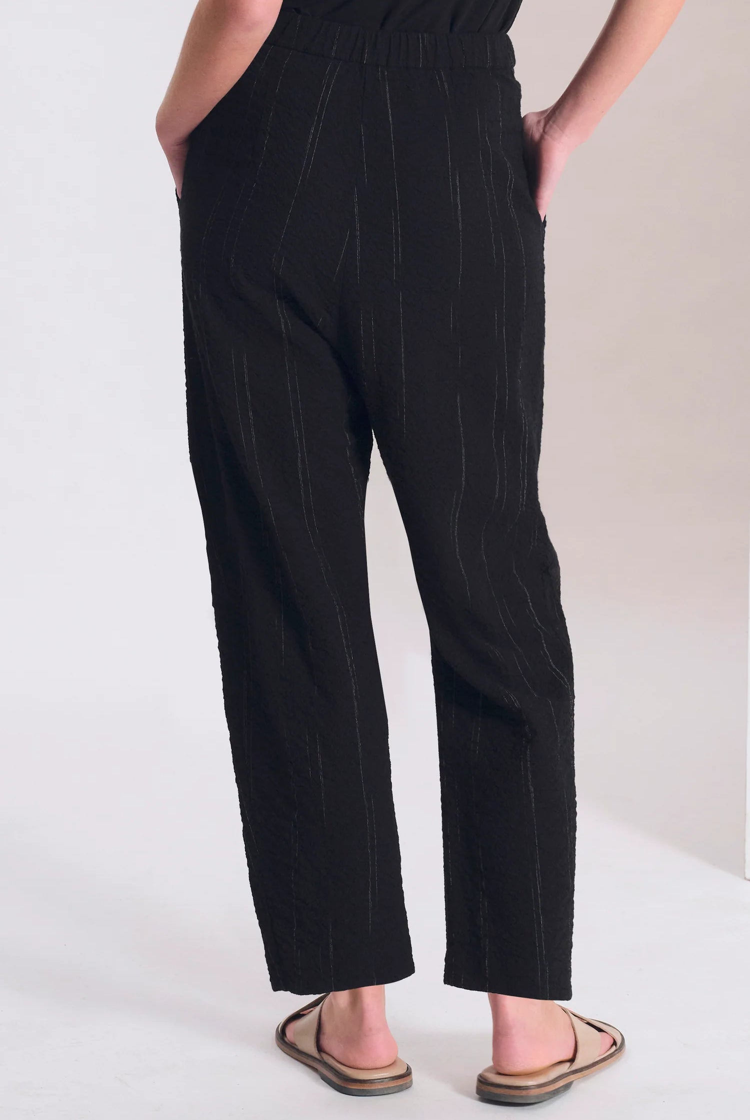 Front Pleated Pinstripe Trousers - Black by Transit Par-Such — view 4
