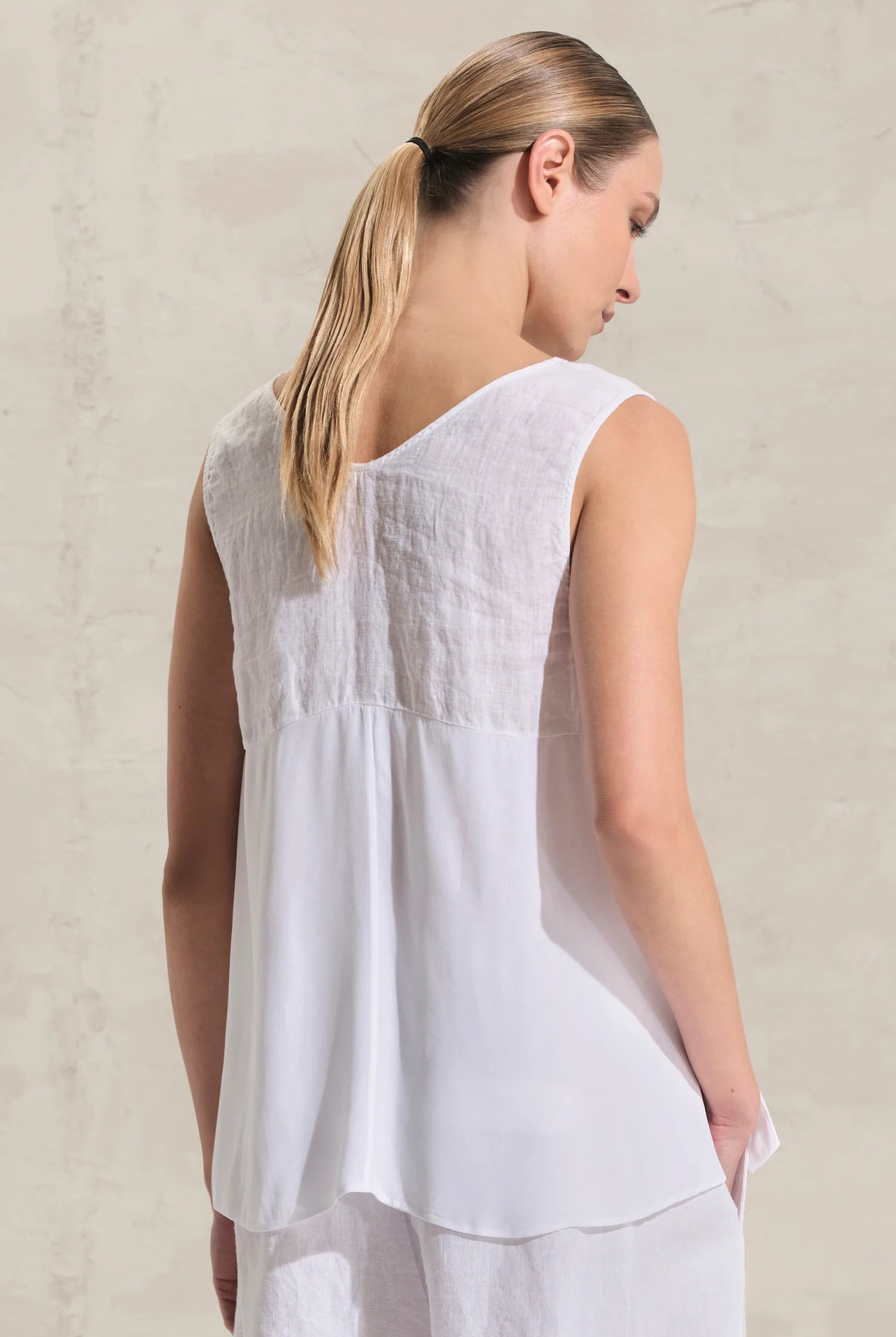 Wide Fit Linen Tank - White by Transit Par-Such — view 5