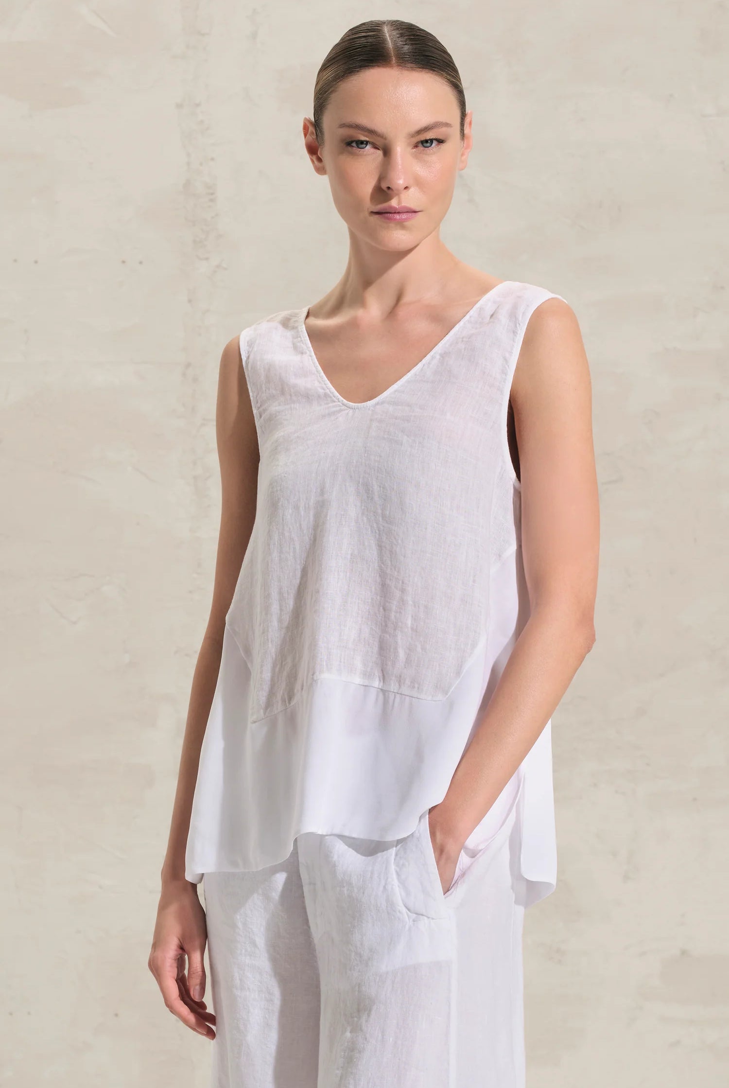 Wide Fit Linen Tank - White by Transit Par-Such — alternate view