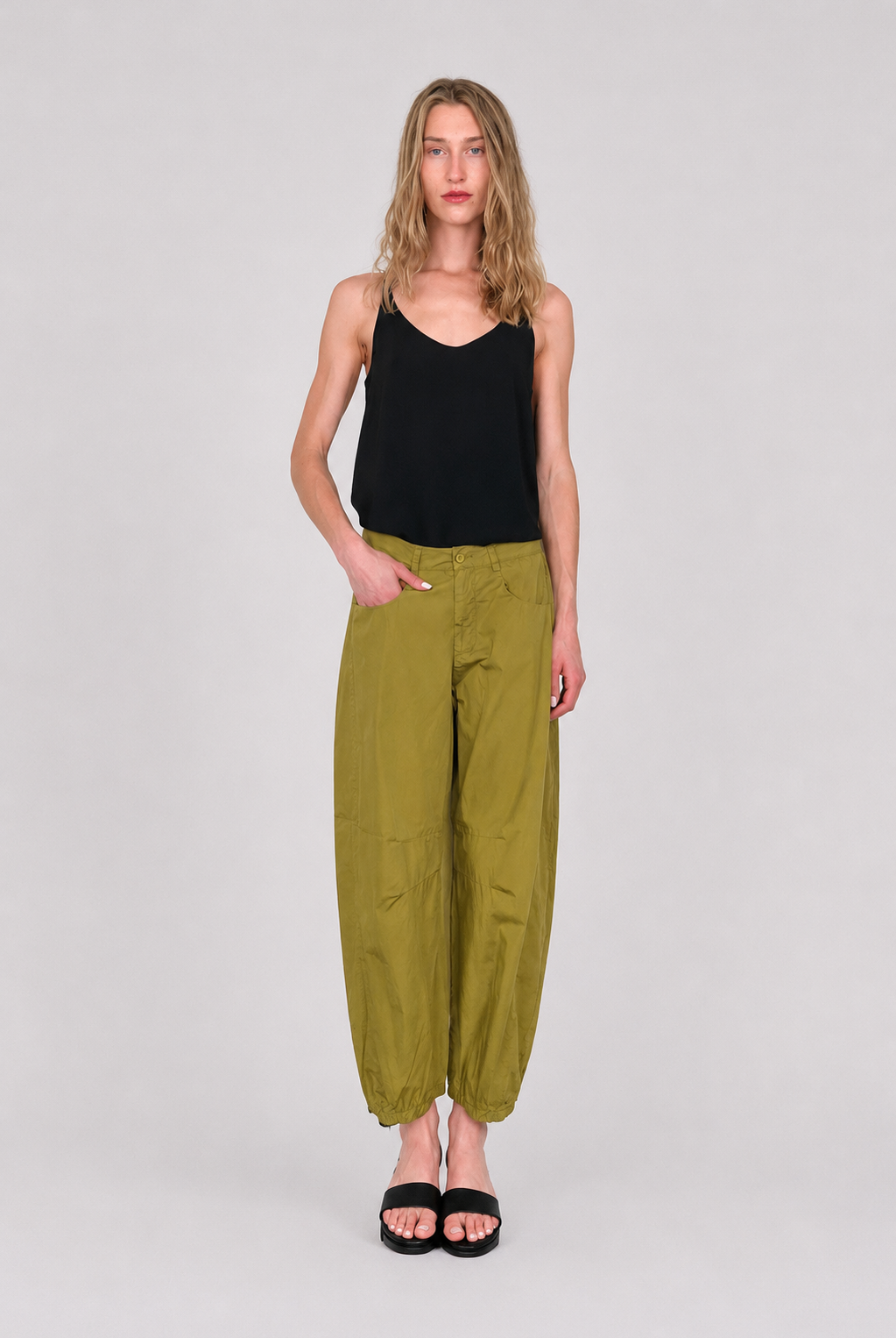 Cotton 5-pocket Balloon Trousers - Olive by Transit Par-Such | 25 South Boutiques