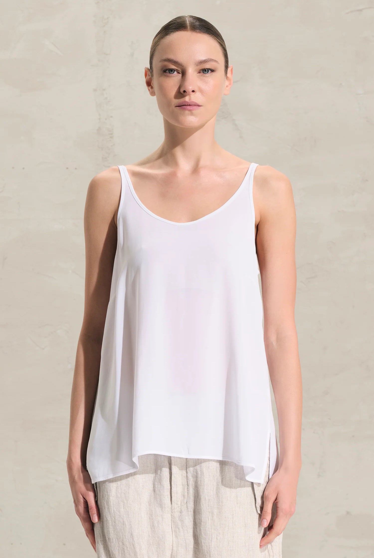 Elastic Viscose Crepe Tank - White by Transit Par-Such | 25 South Boutiques