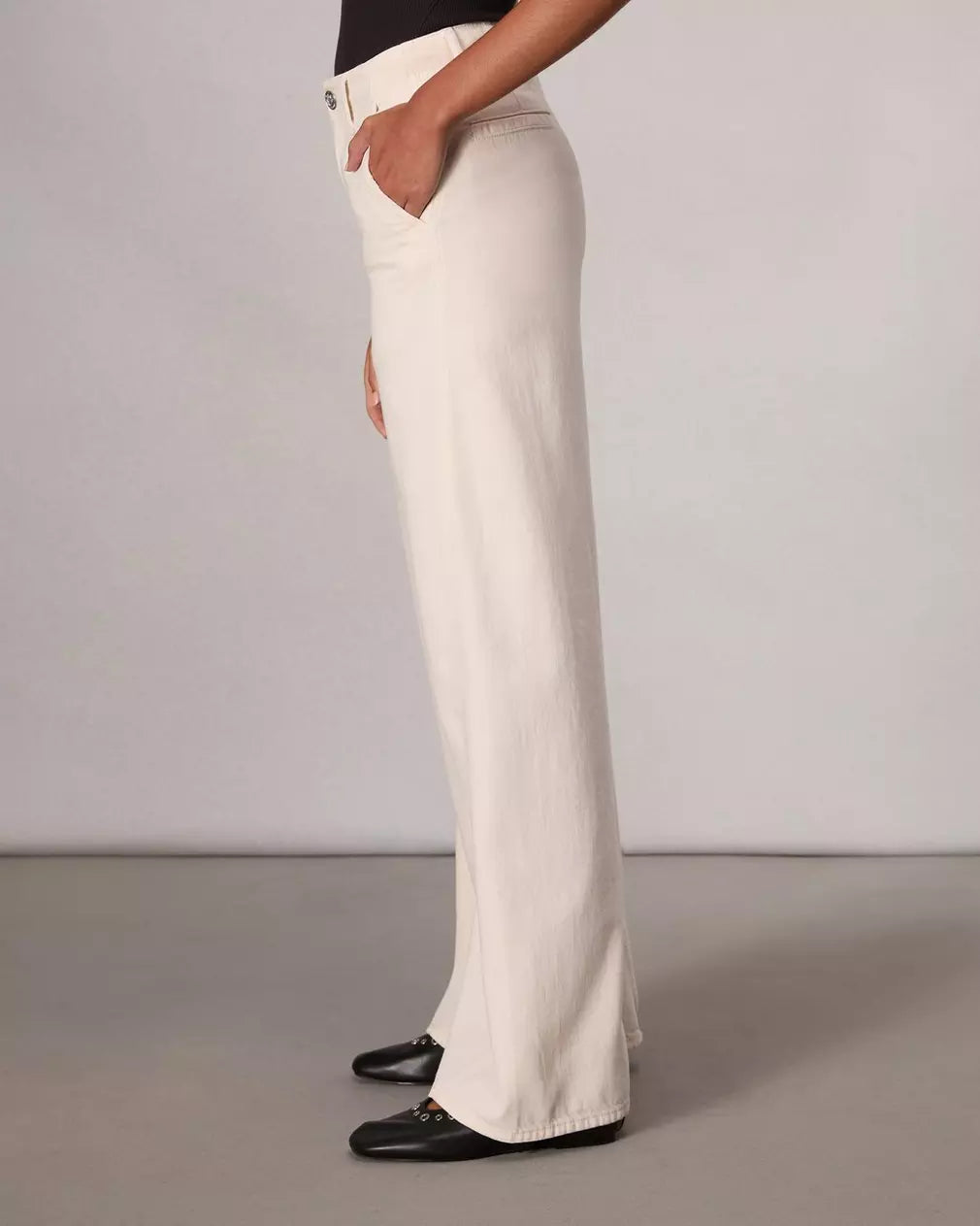Featherweight Wide-Leg Sofie Jean - Ecru by Rag & Bone — view 4