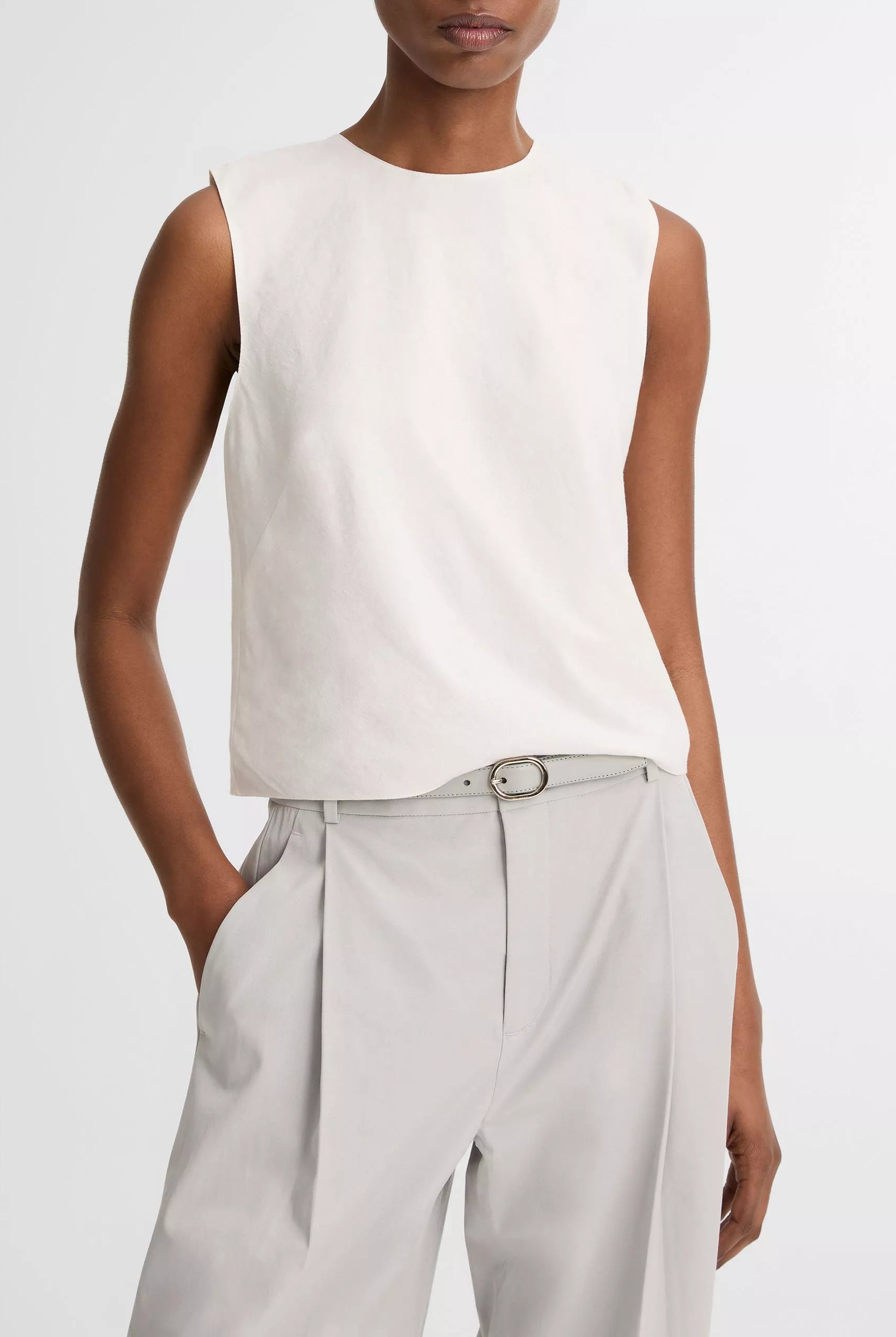 Linen Crew Neck Tank - Optic White by Vince | 25 South Boutiques