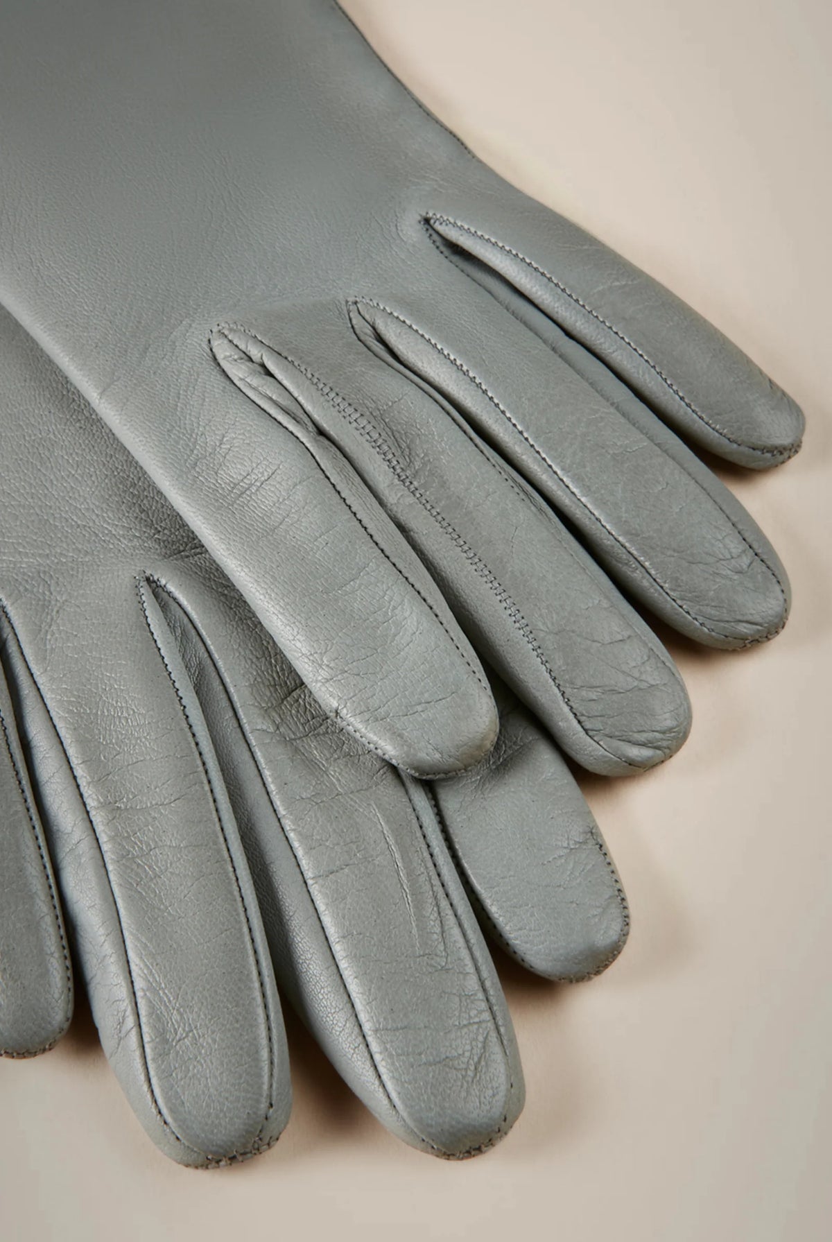 Leather Gloves - Cenere by Liviana Conti — view 3