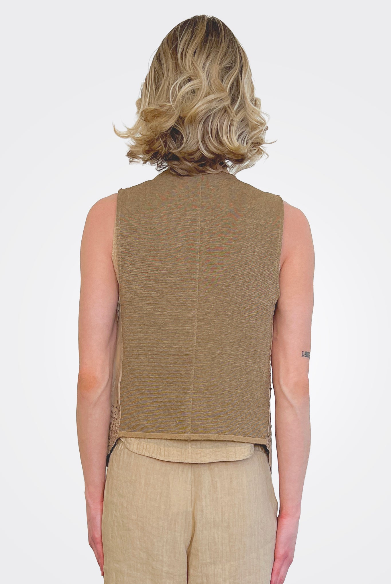 Lasercut Vest - Beige by Transit Par-Such — alternate view