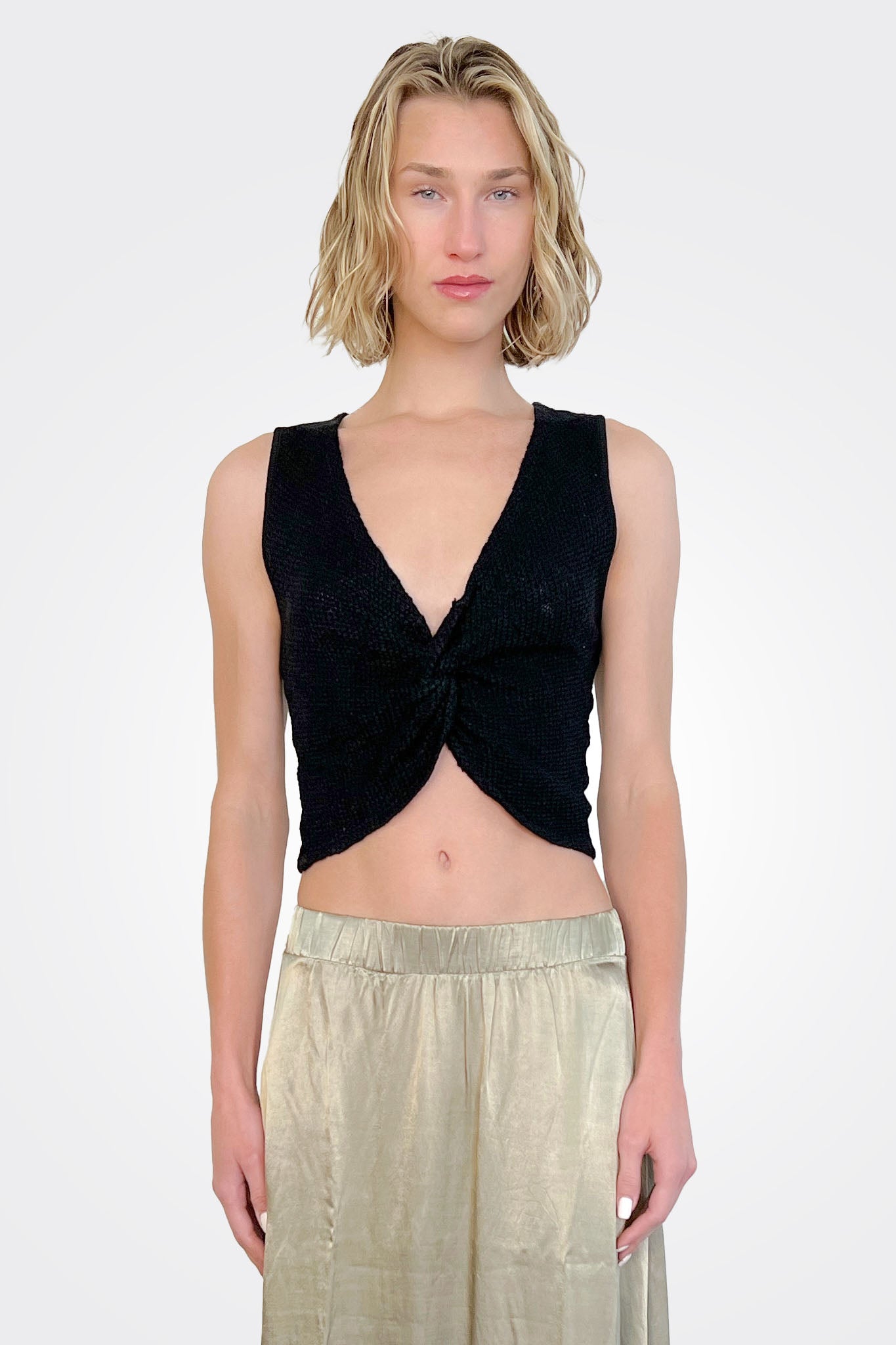 Caspian Twist Top - Black by LA Made | 25 South Boutiques