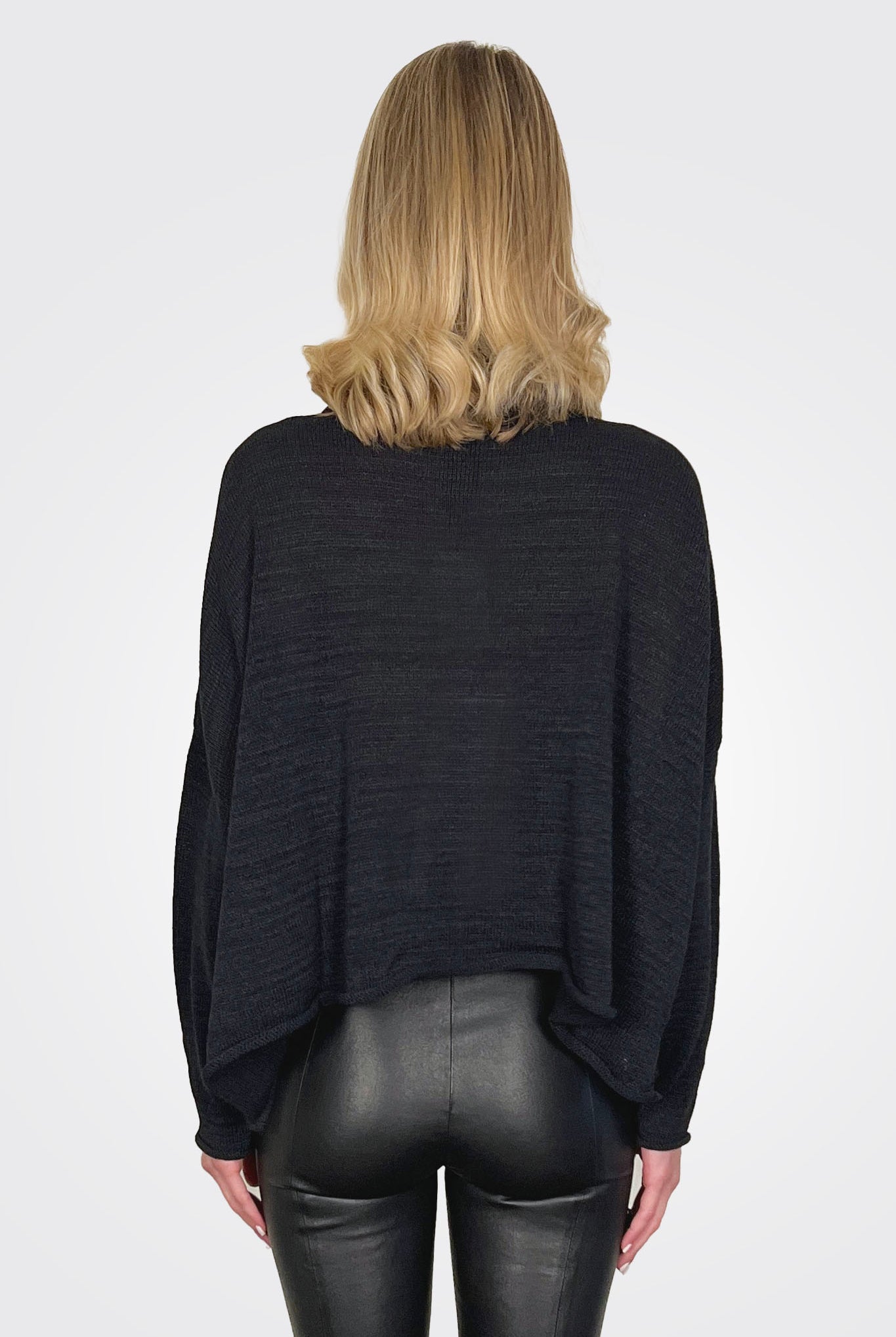 Round Neck Flower Cardigan - Black Black Flock by Rundholz — alternate view