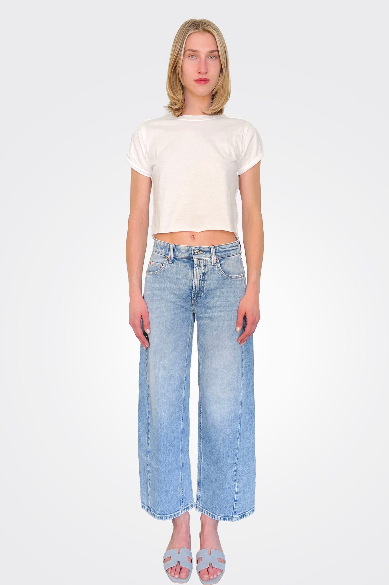 Oria O Shape Cropped Jeans - Salty Superbleached by Cambio | 25 South Boutiques