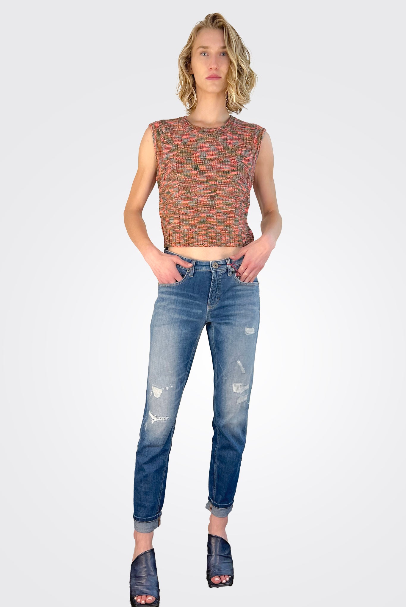 Kerry Janes - Meadow by Cambio — alternate view