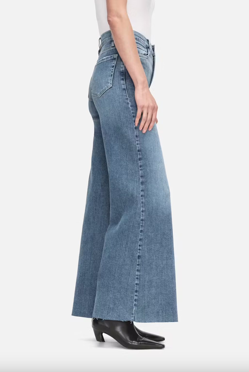 Le Palazzo Crop - Daphne Blue by Frame — alternate view