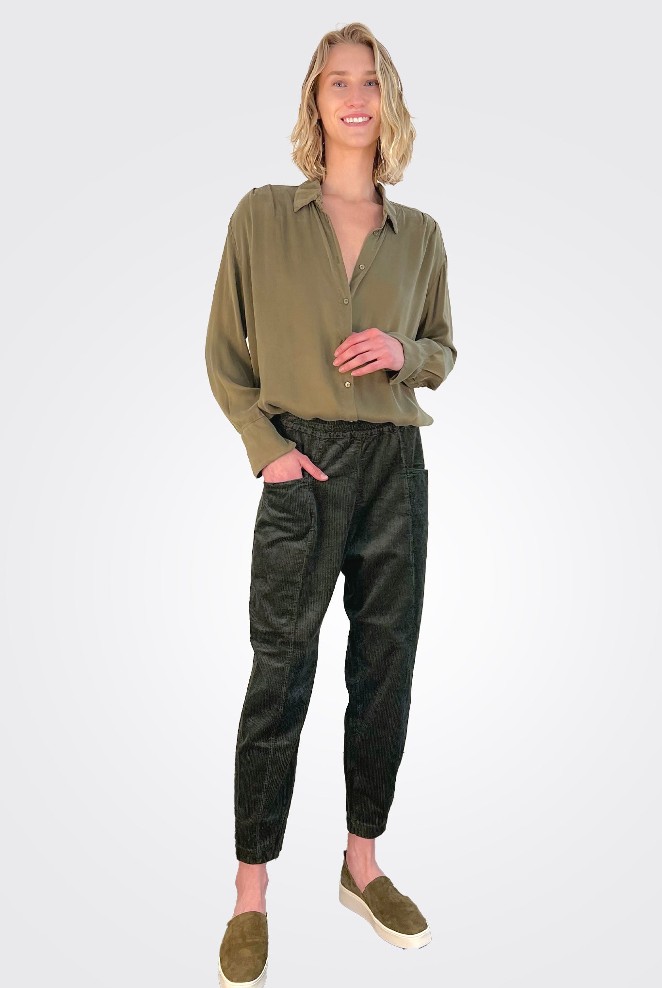 Corduroy Trousers - Forest by Transit Par-Such | 25 South Boutiques