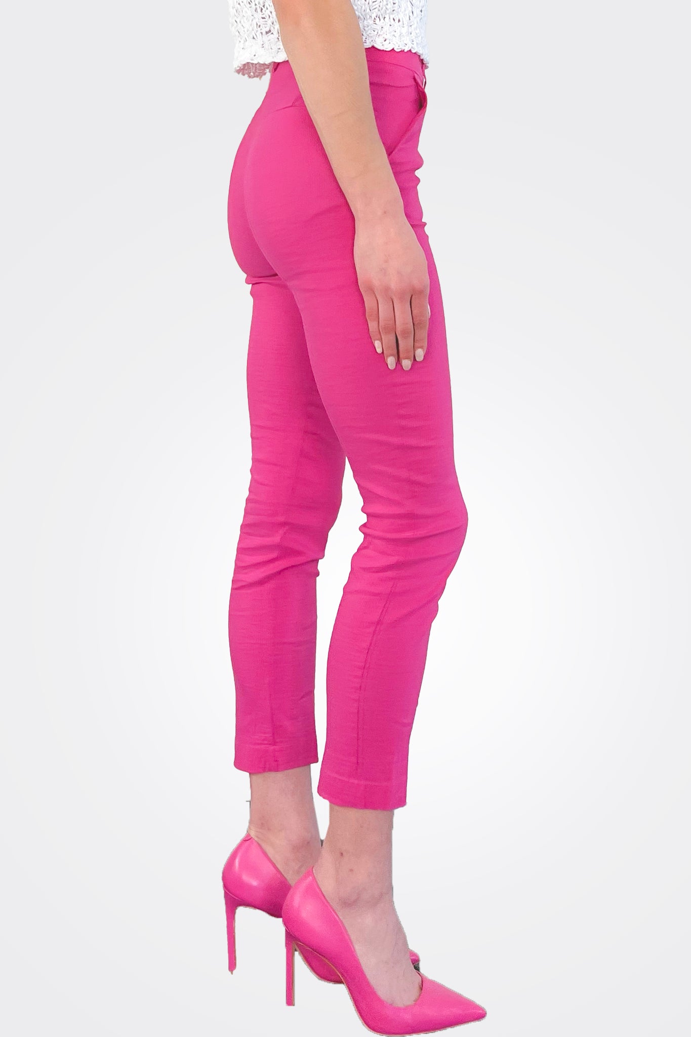 Lyon Cotton Pants - Fucsia by Momonì — view 3