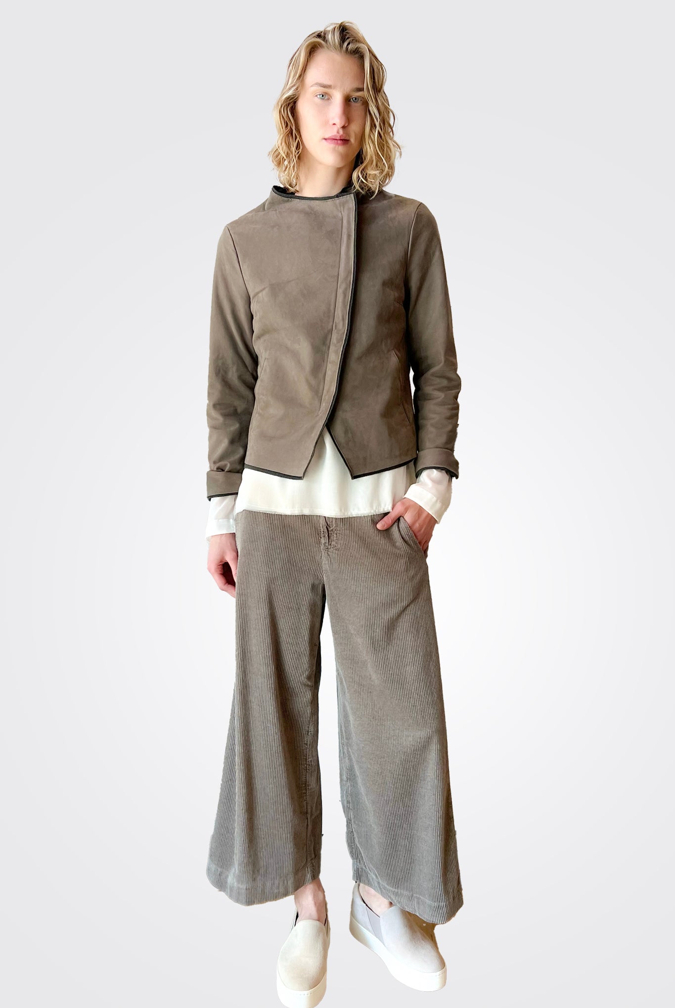 Short Zipped Waxed Leather Lined Jacket - Taupe by Transit Par-Such — view 4