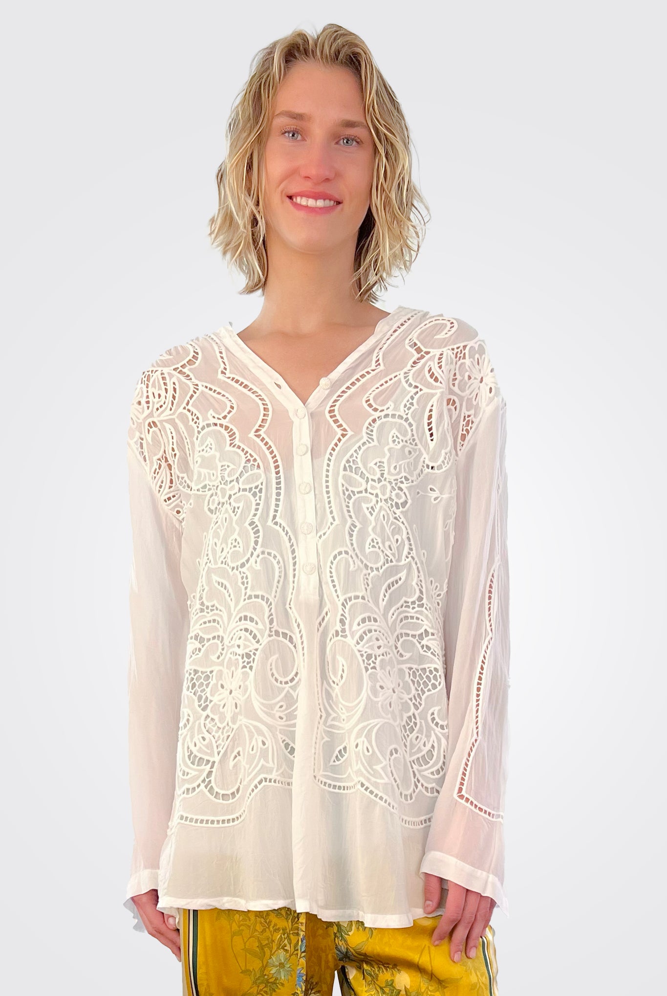 Cauis Blouse - White by Johnny Was | 25 South Boutiques
