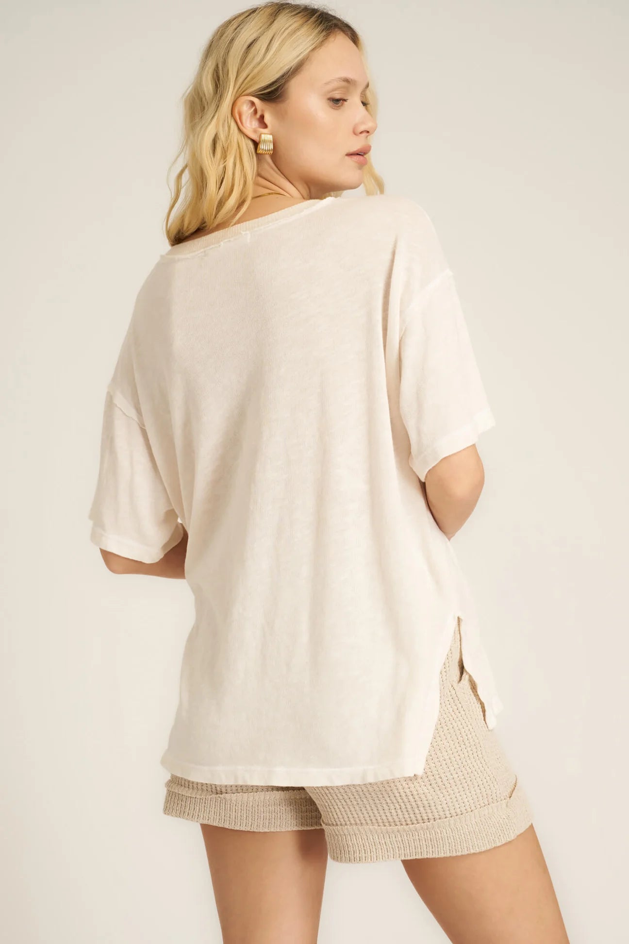 Por Vida Textured Tee - Mother of Pearl by Project Social T — view 4