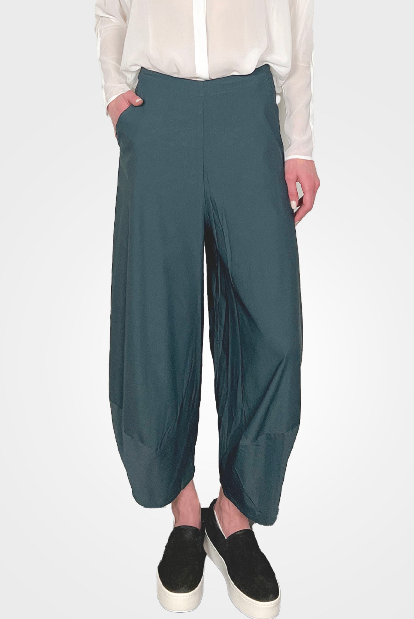 Wide Leg Crop Trouser - Tree by Rundholz — alternate view