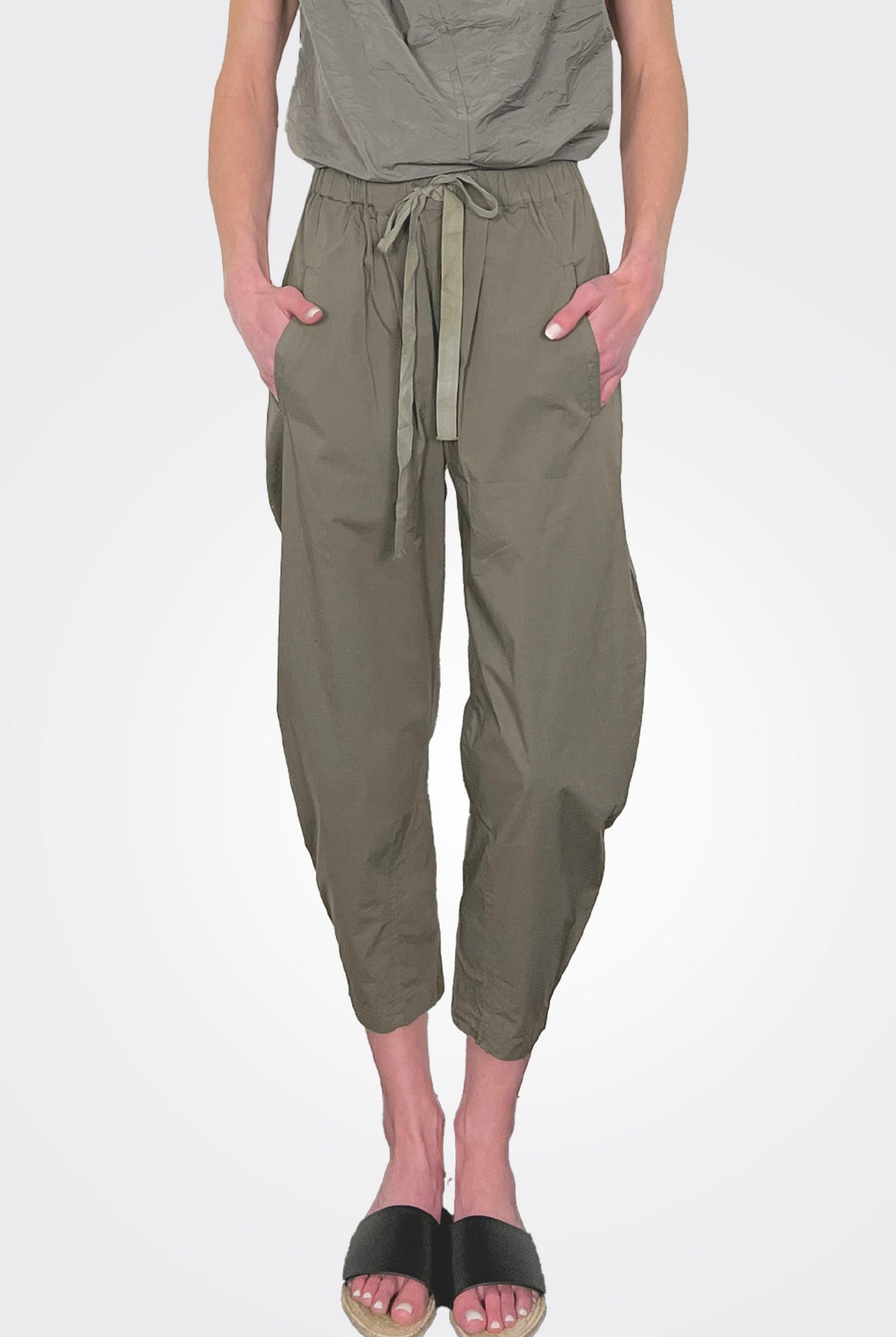 Basic Cotton Easy Pants - Safari by Kristensen — alternate view