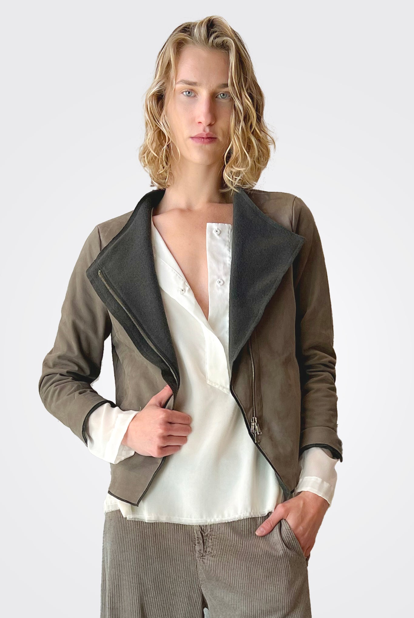 Short Zipped Waxed Leather Lined Jacket - Taupe by Transit Par-Such | 25 South Boutiques