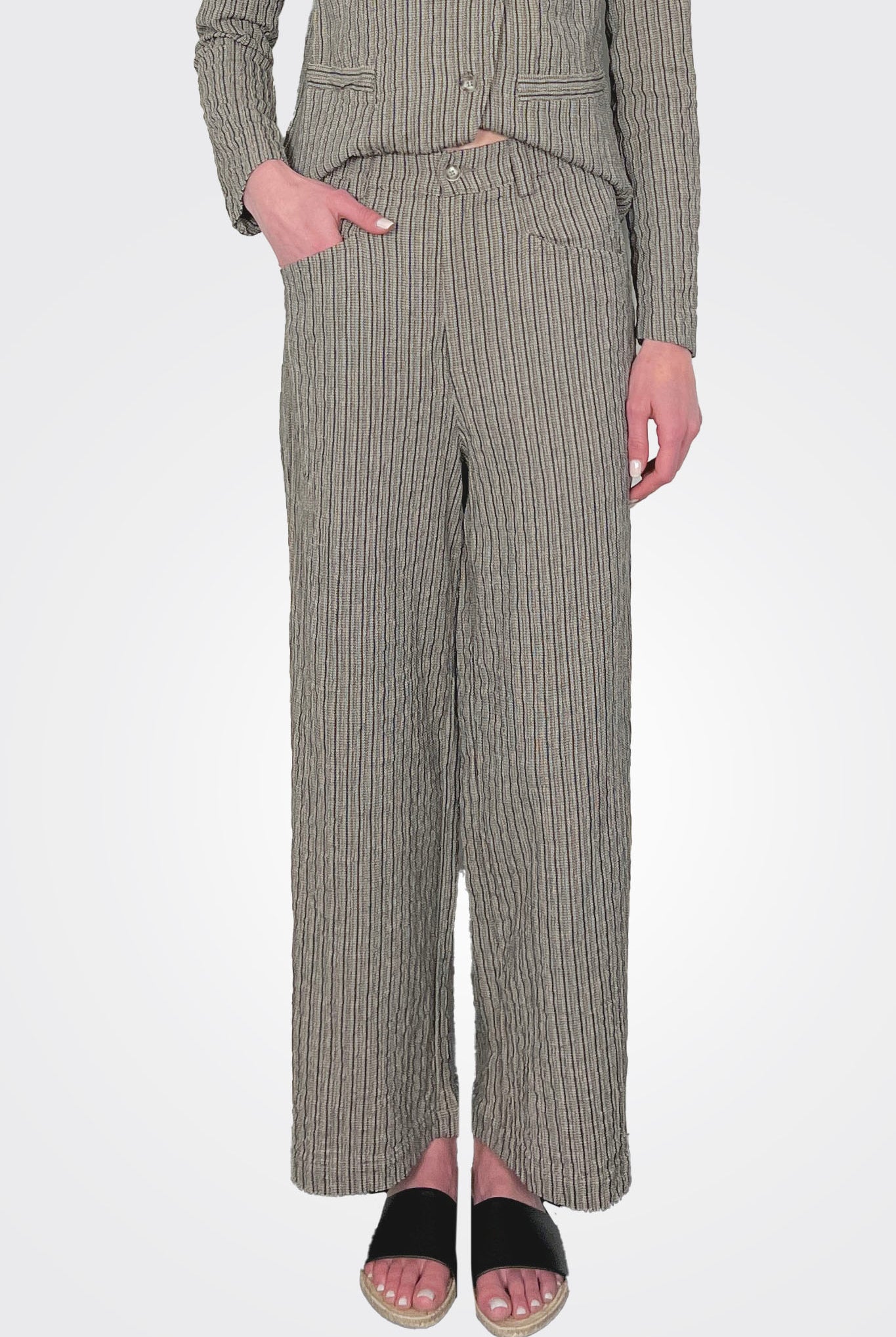Wide-Leg Embossed Trousers - Taupe by Transit Par-Such — alternate view