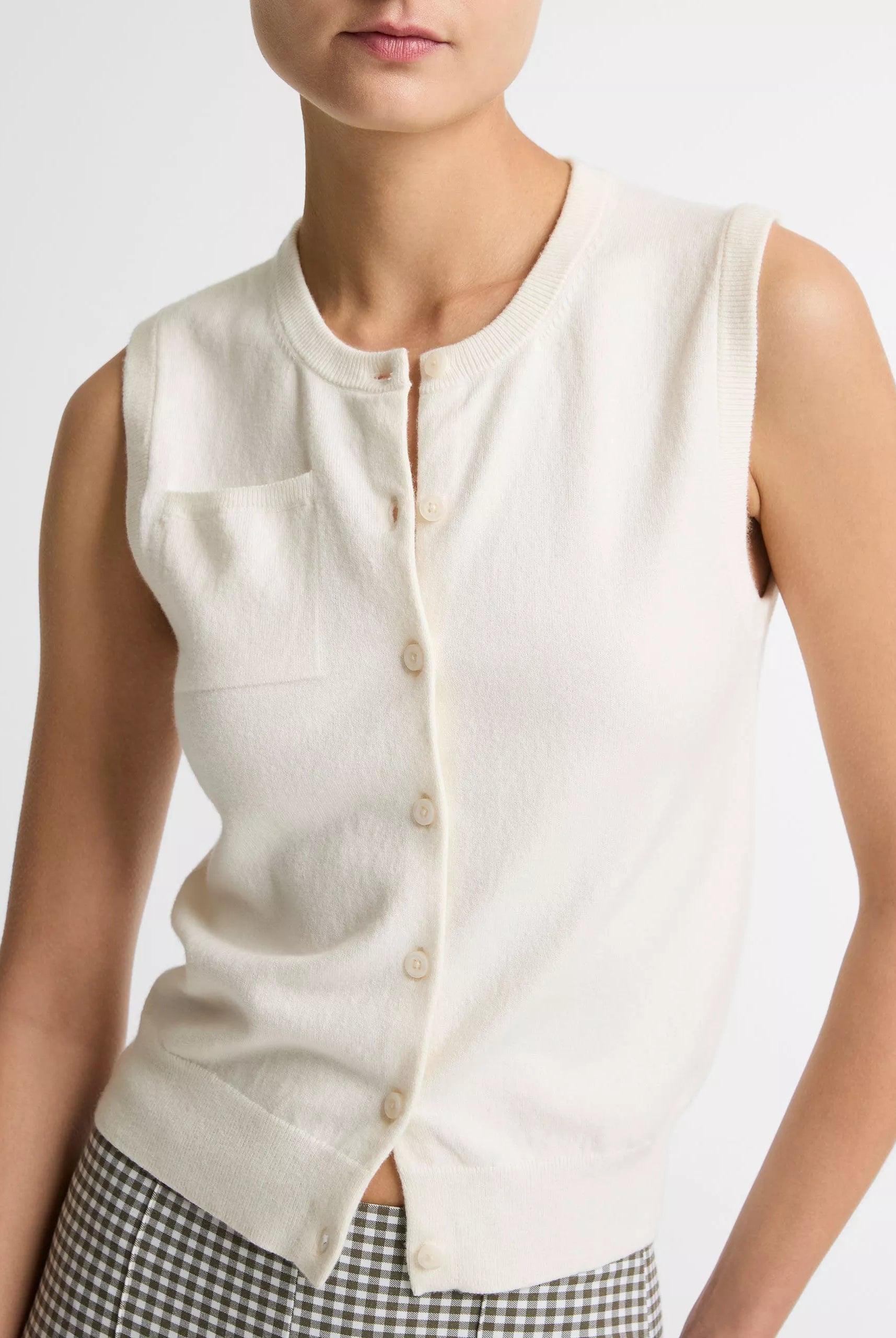 Cotton & Cashmere-Blend Button-Front Shell - Off White by Vince — alternate view