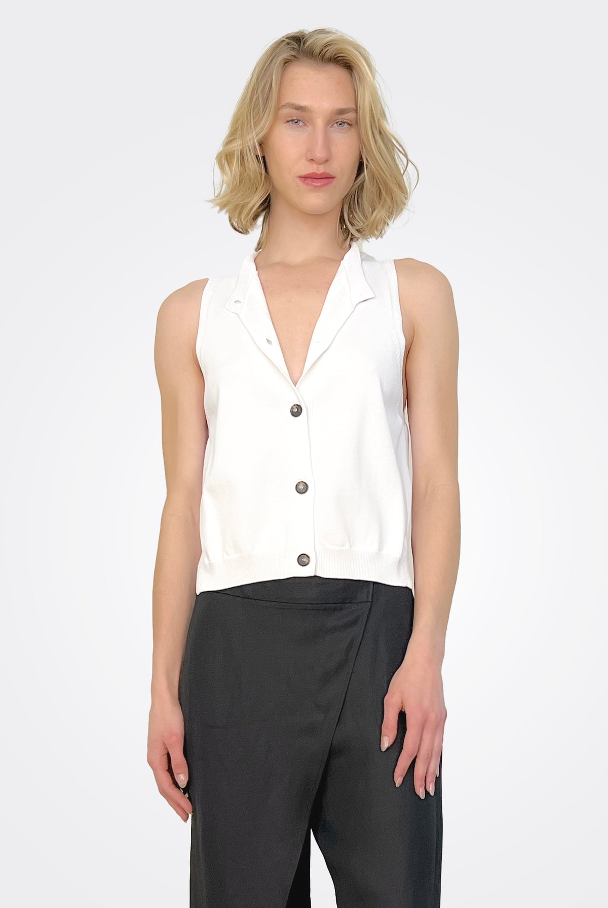 V Neck Waistcoat - Bianco by Liviana Conti | 25 South Boutiques