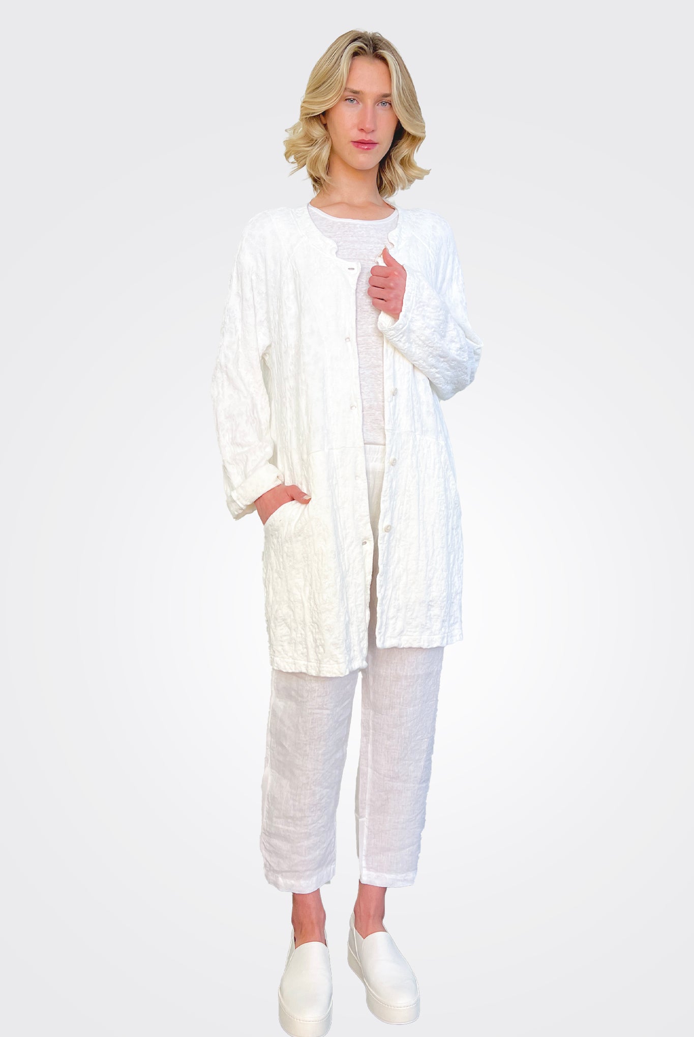 Floral Cotton Linen Jacquard Knitted Mid Jacket - White by Transit Par-Such — alternate view