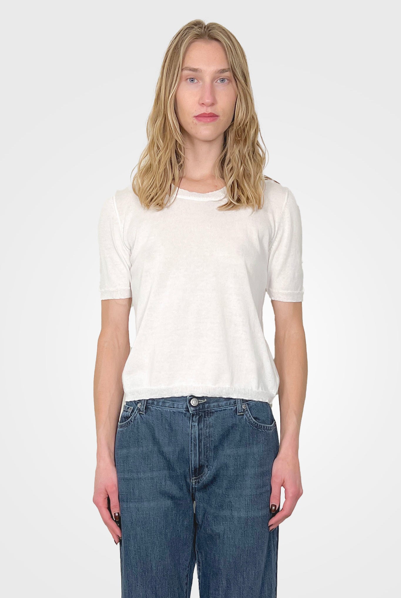 Short Sleeve Crew Neck Sweater - White by Private 0204 | 25 South Boutiques