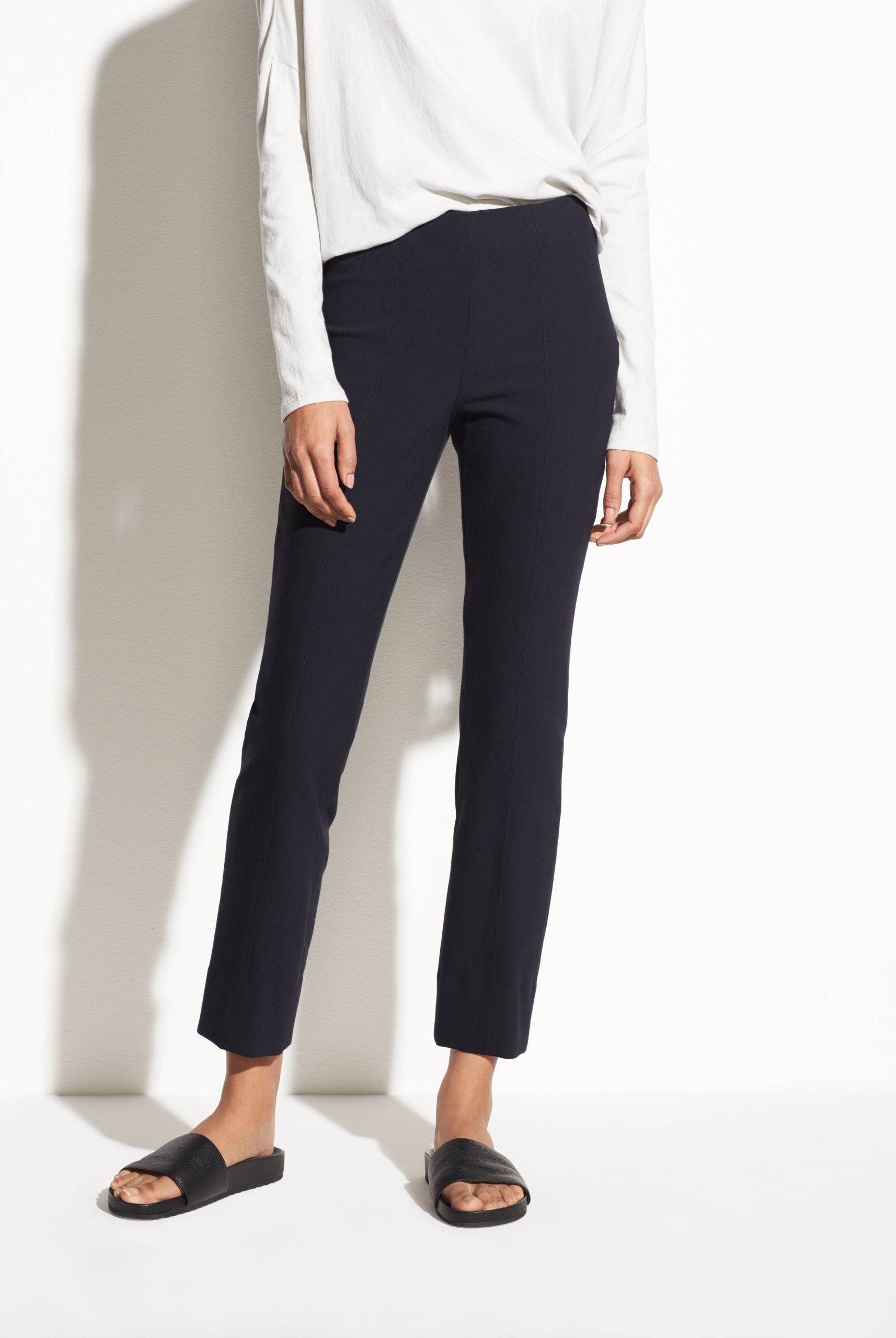 Stitch Front Seam Ponte Legging - Coastal Blue by Vince — alternate view