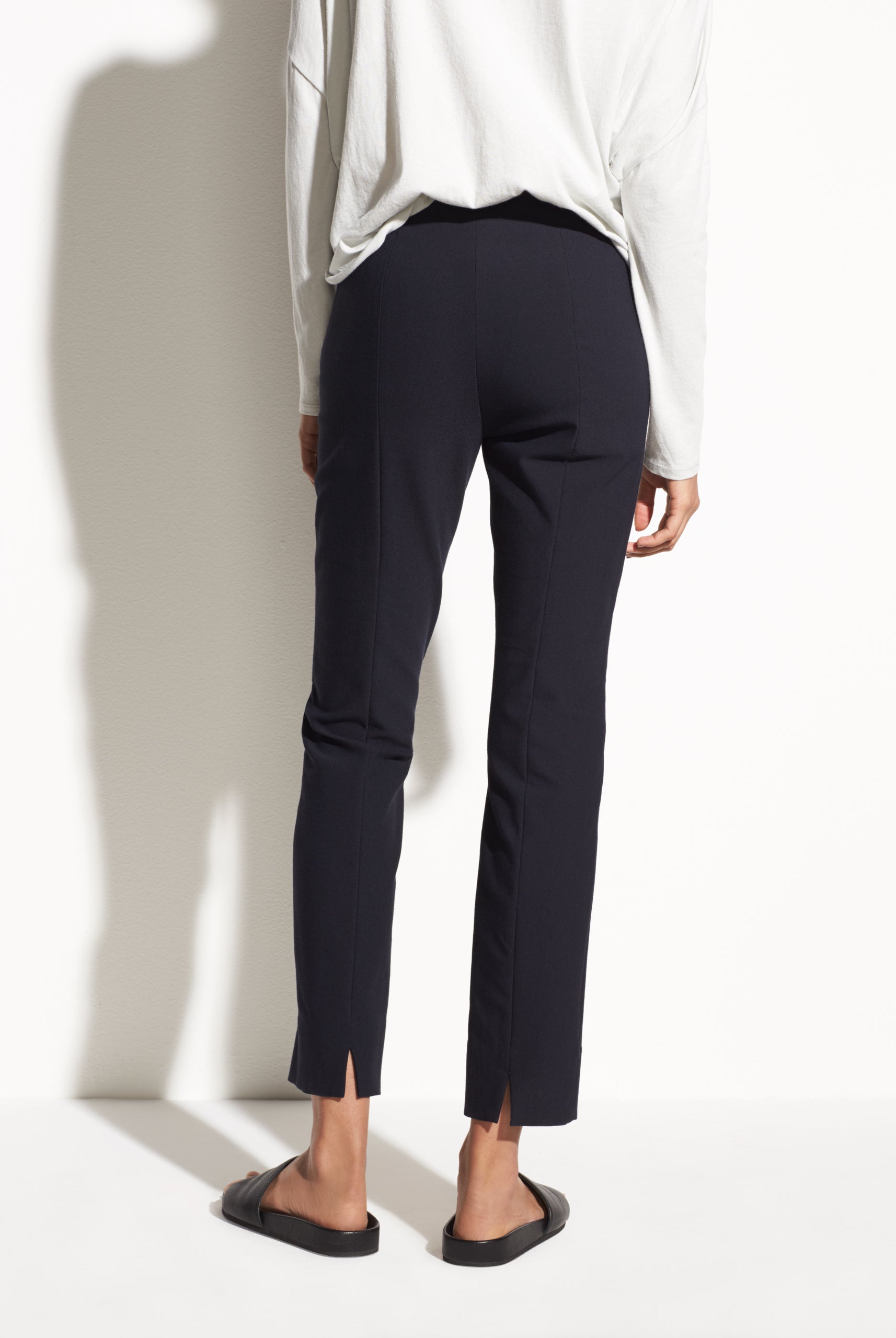 Stitch Front Seam Ponte Legging - Coastal Blue by Vince — view 4