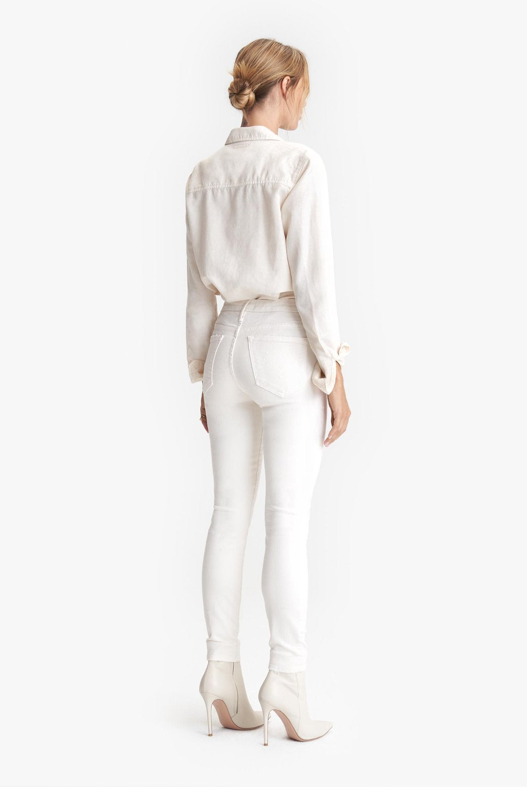 The Looker Ankle Denim - Cream Puffs by MOTHER — view 3