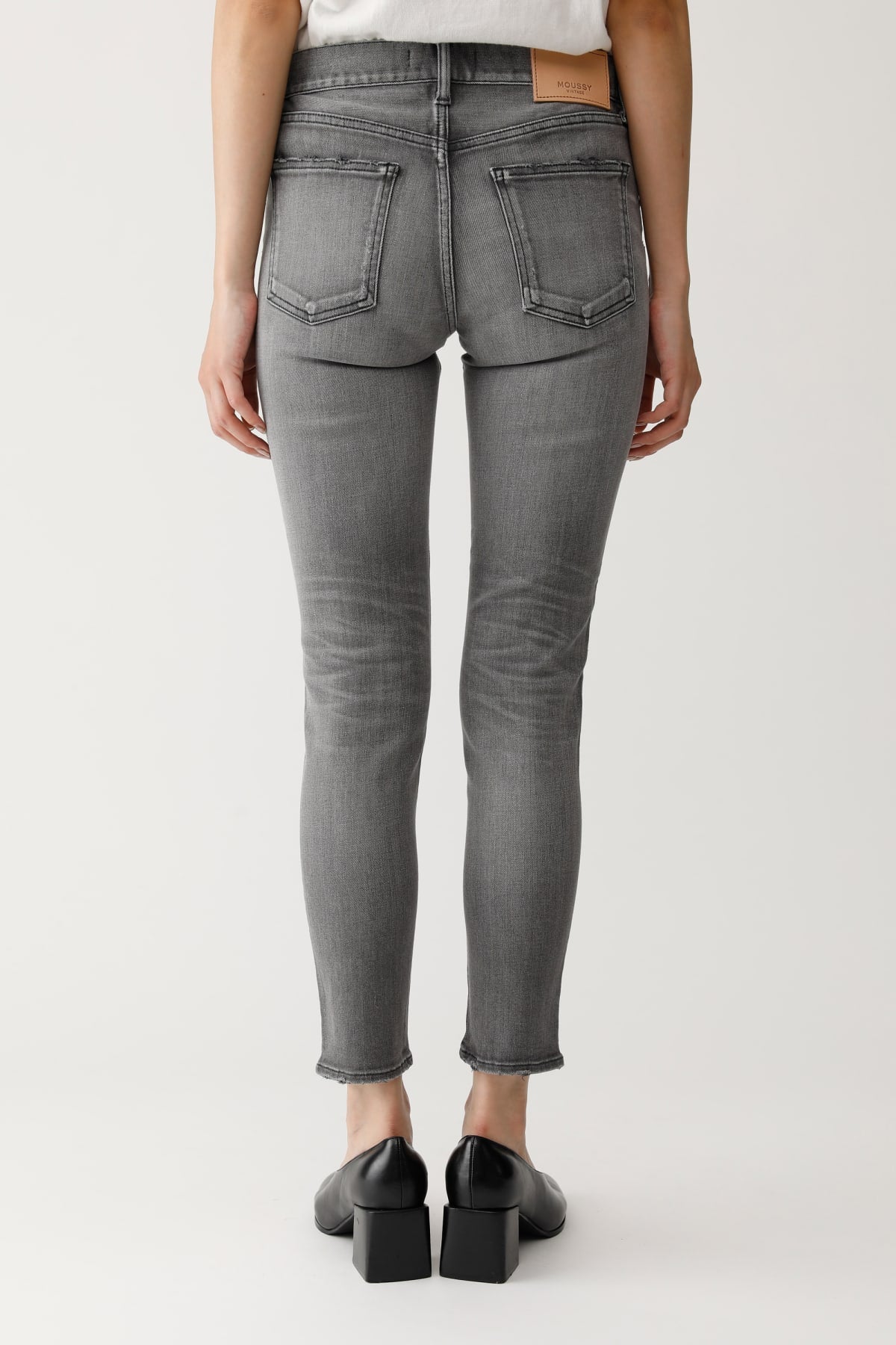 MV Helix Skinny - Light Black by Moussy — alternate view