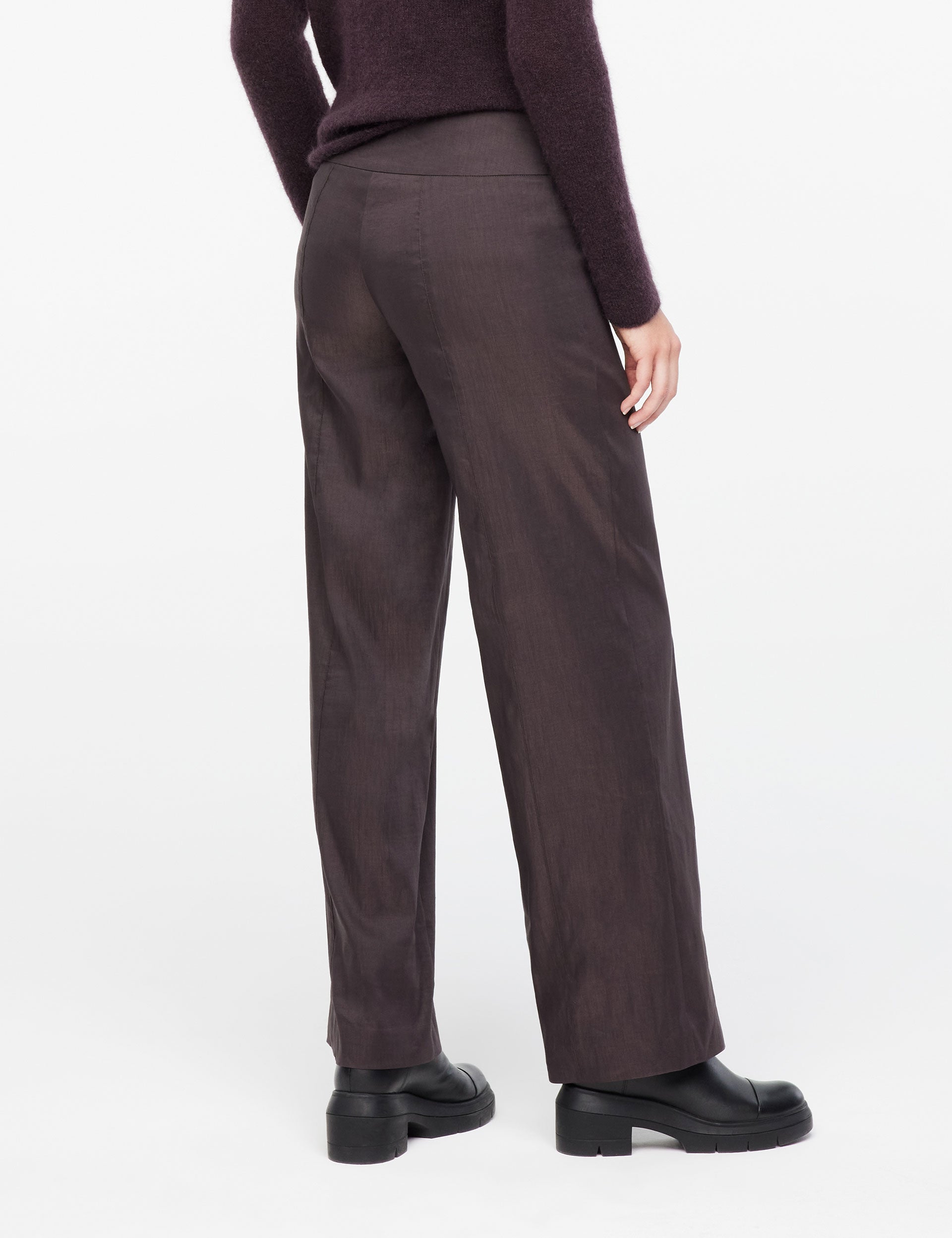Chloe Stretch Linen Pants - Plum by Sarah Pacini — alternate view