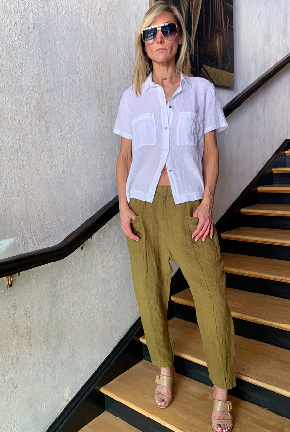 Short Sleeve Button Down Shirt - White by Transit Par-Such — alternate view