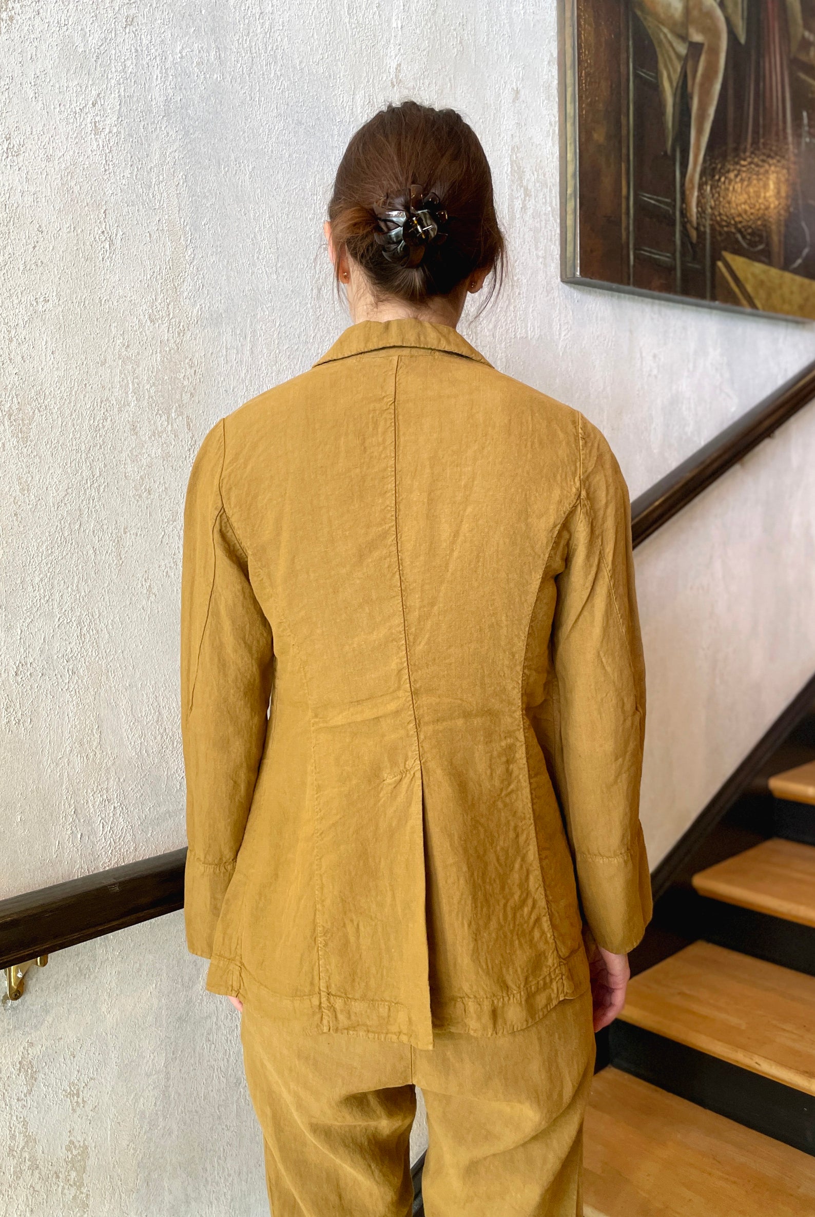 Comfort Fit Linen Jacket - Oil by Transit Par-Such — alternate view