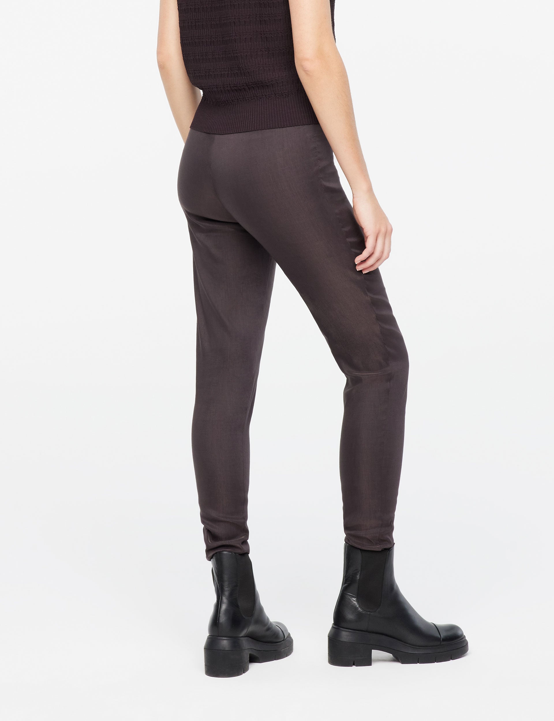 Stretch Linen Long Leggings - Plum by Sarah Pacini — alternate view