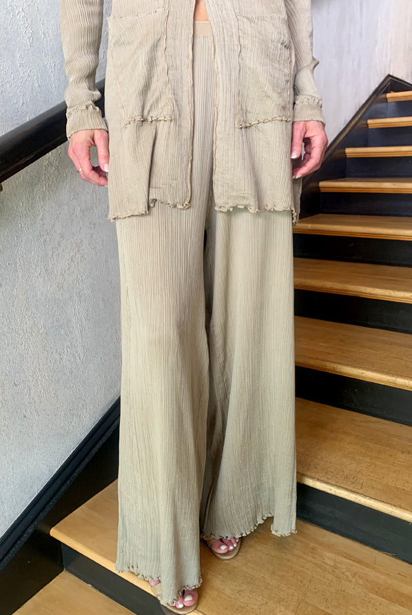 Wide Leg Pants - Beige by Transit Par-Such — alternate view