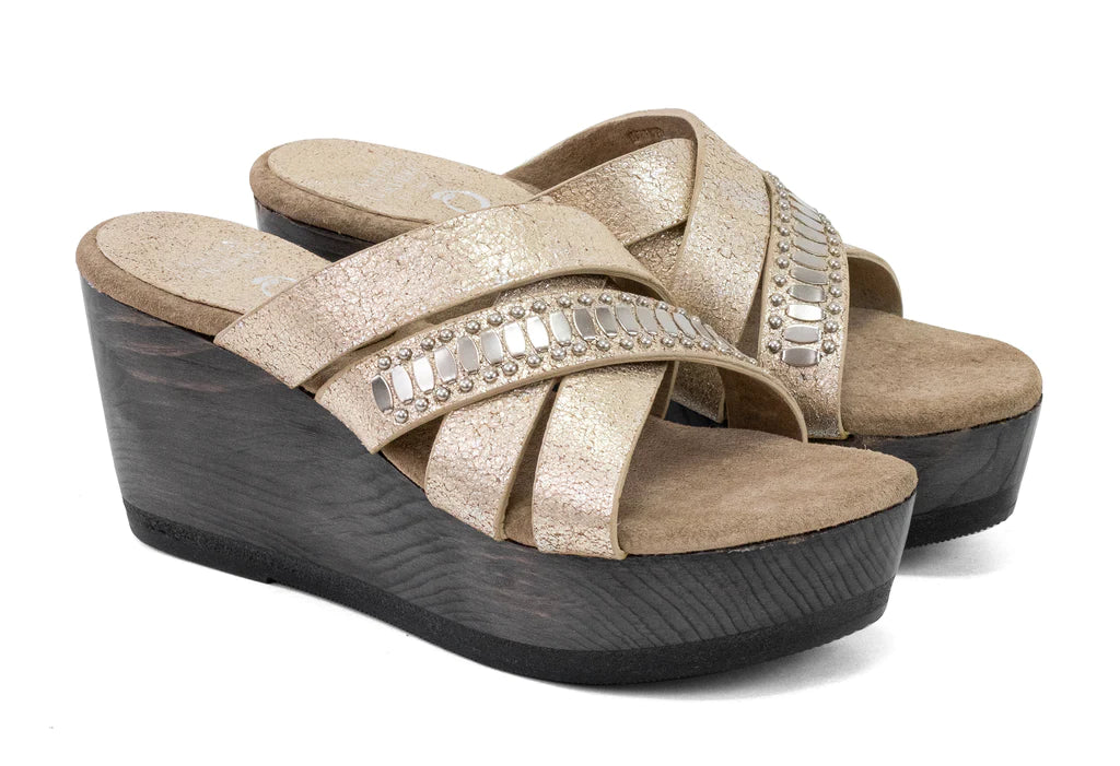 Shay Wedge - White Gold Sheen by Calleen Cordero — view 3