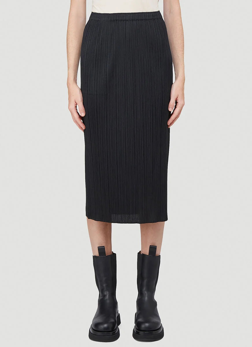Basics Skirt - Black by Issey Miyake | 25 South Boutiques