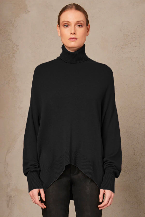 Oversize Turtle Neck Sweater - Black by Transit Par-Such | 25 South Boutiques