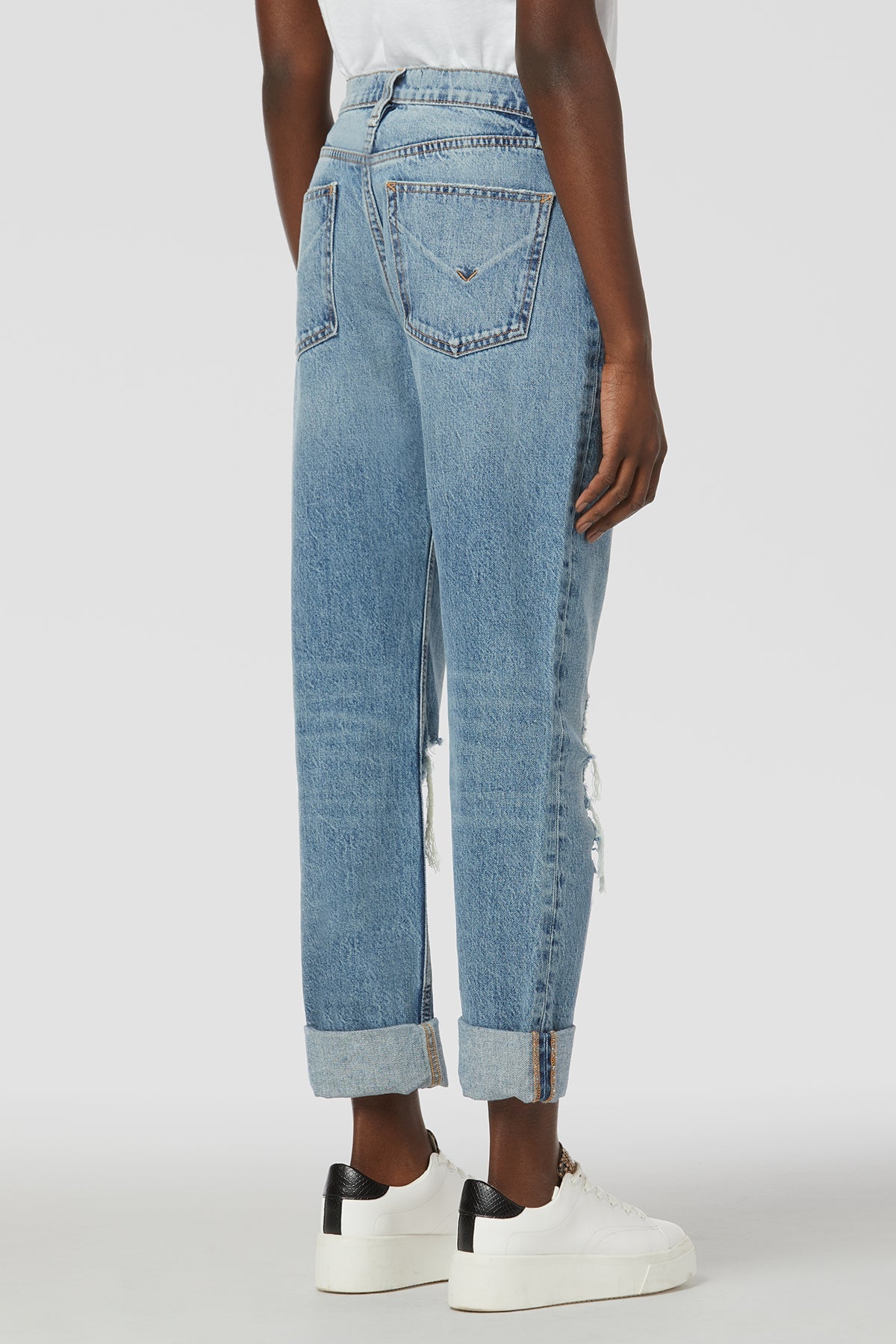 Thalia 90s Loose Fit Jean - Feel Alive by Hudson — view 5