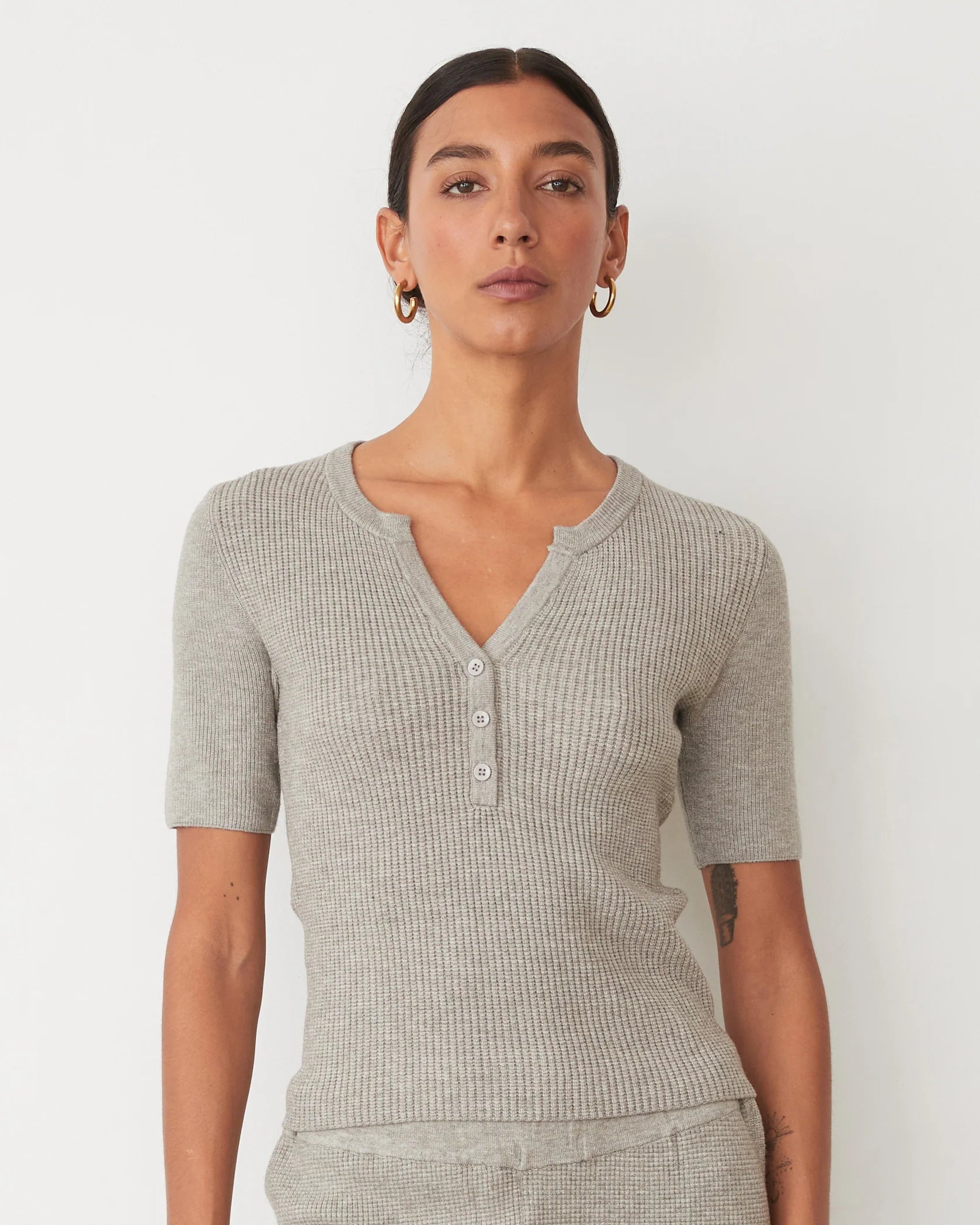 Softknit Rib Waffle Henley - Heather Grey by Monrow | 25 South Boutiques
