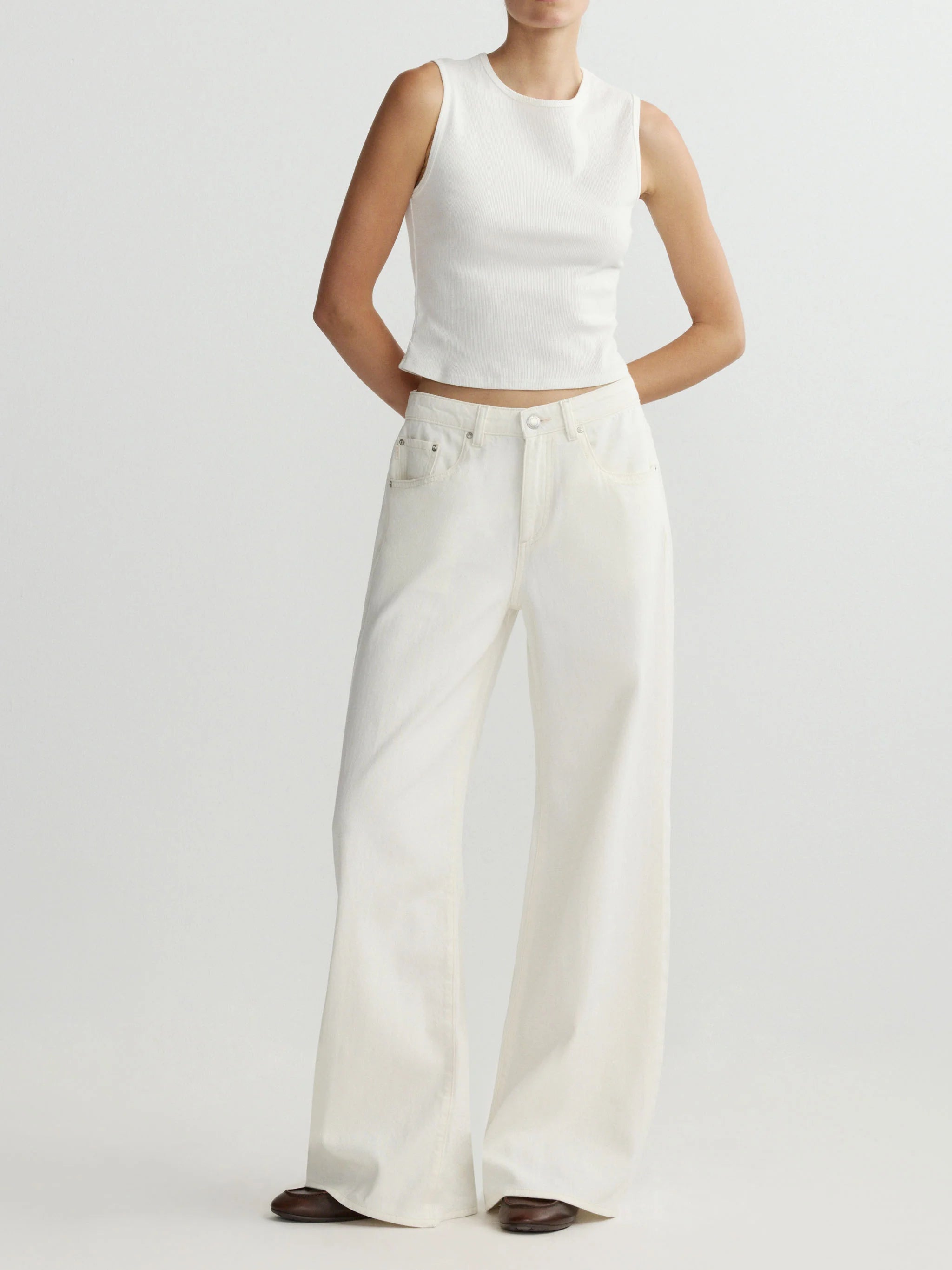 Alex Baggy Wide Leg Low Rise 32” Jeans - Eggshell Aura by DL1961 | 25 South Boutiques