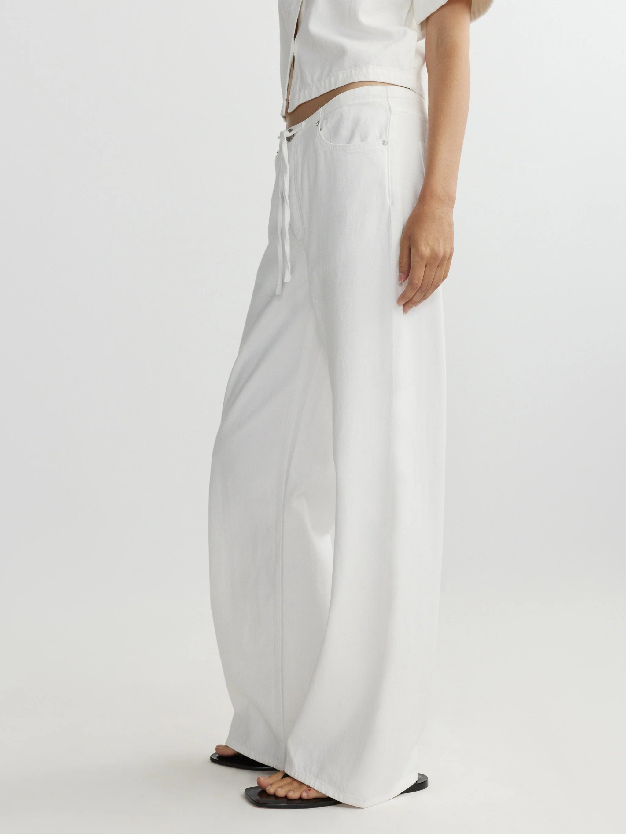Sienna Low-Slung Wide Leg Relaxed 31” Jeans - White Aura by DL1961 — view 4