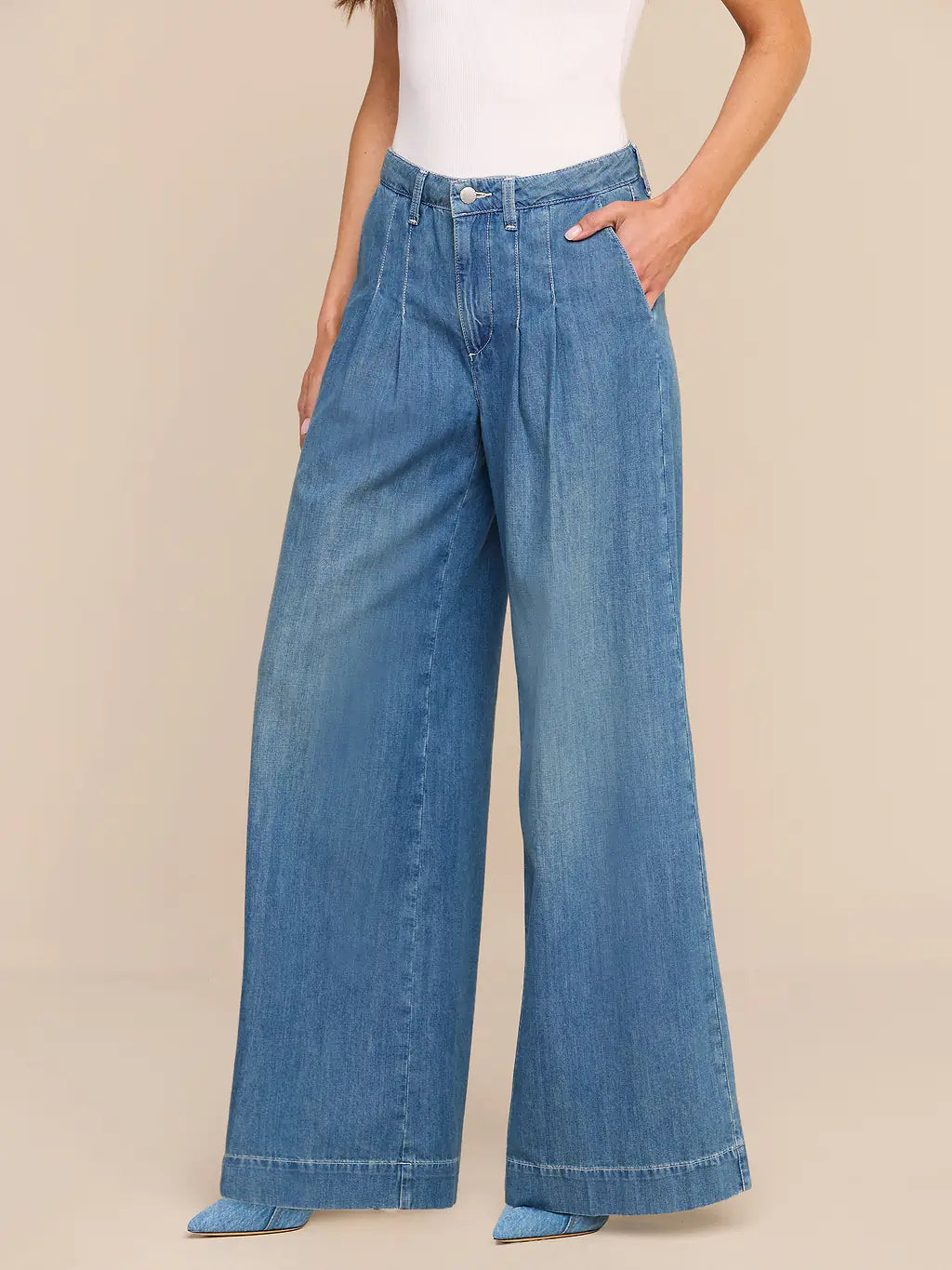 Jayani Pleated Wide-Leg Jean - Saratoga by L'agence — view 3