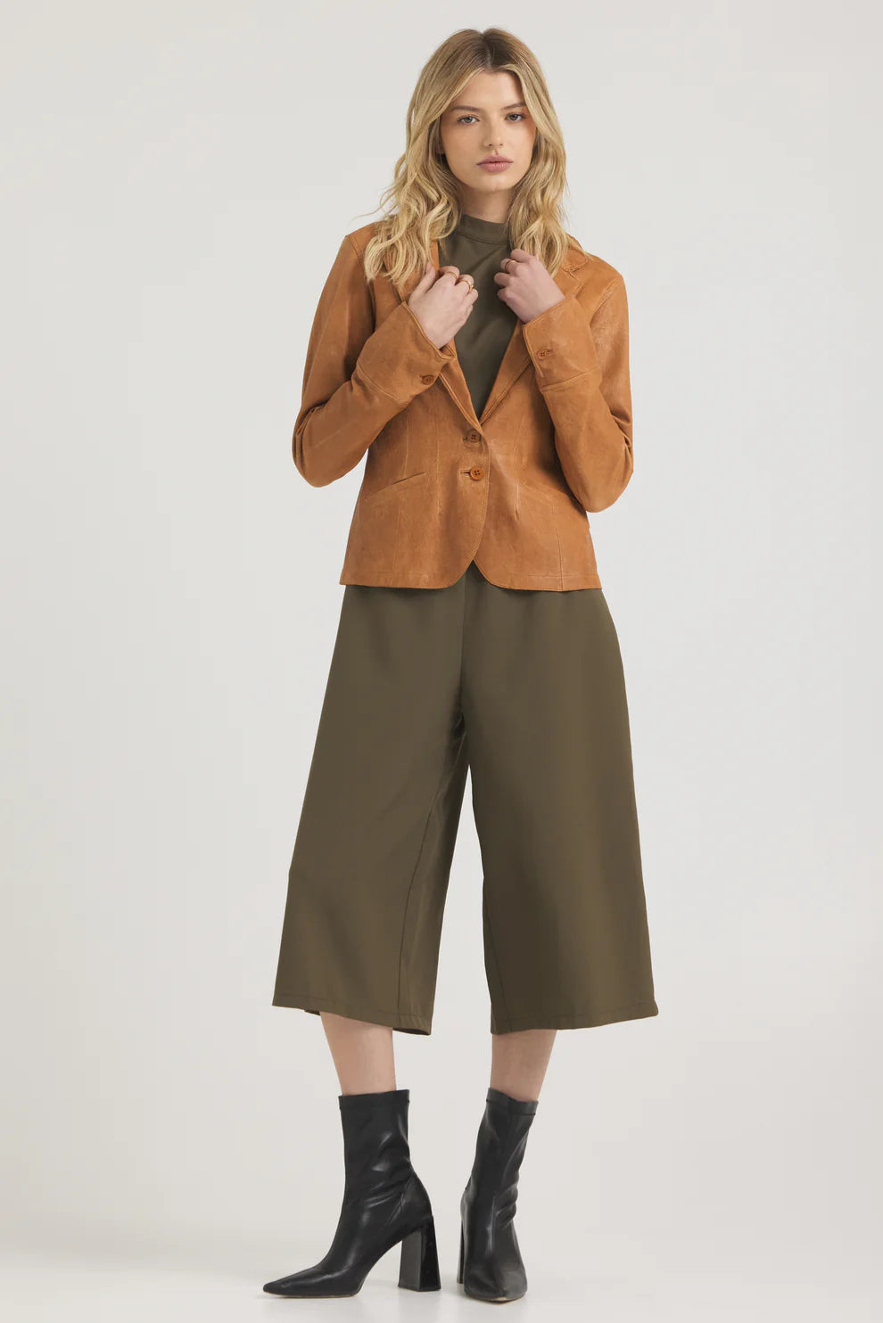 Amelia Wrinkled Leather Jacket - Au Lait by Jakett — view 3